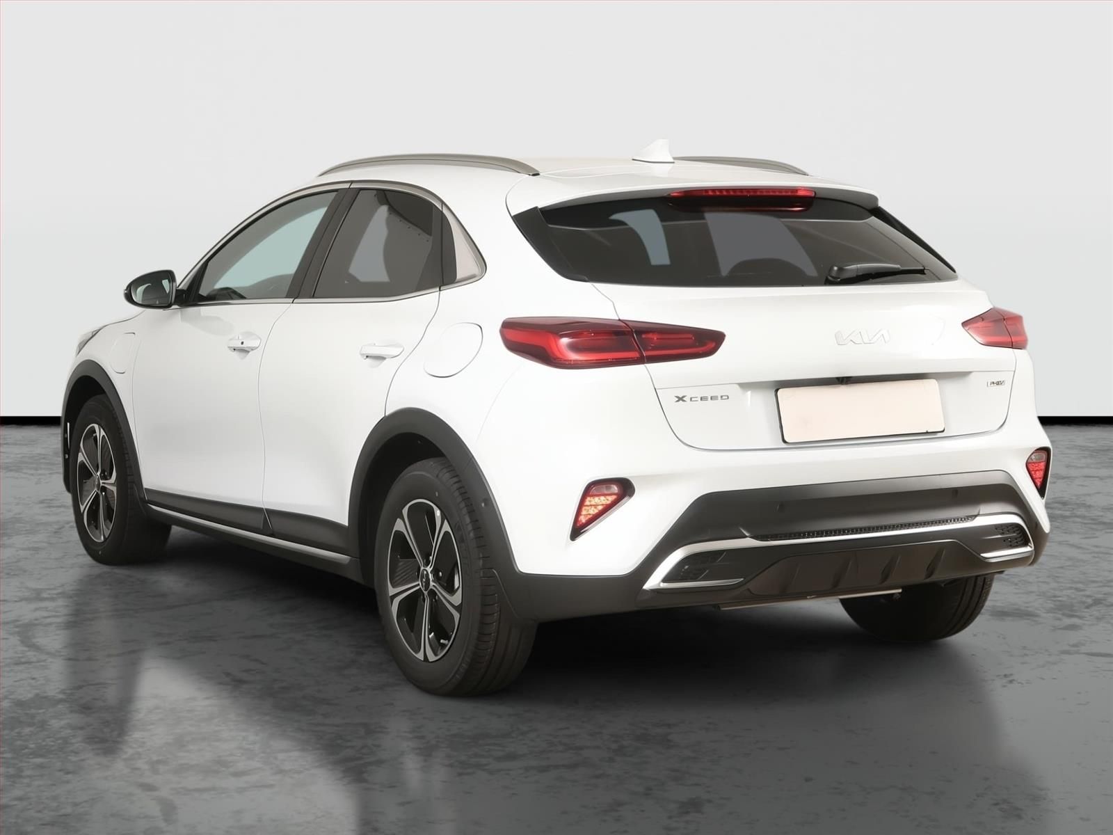 Kia XCee´d, Plug-in-Hybrid, Premium, ACC - fotka 4