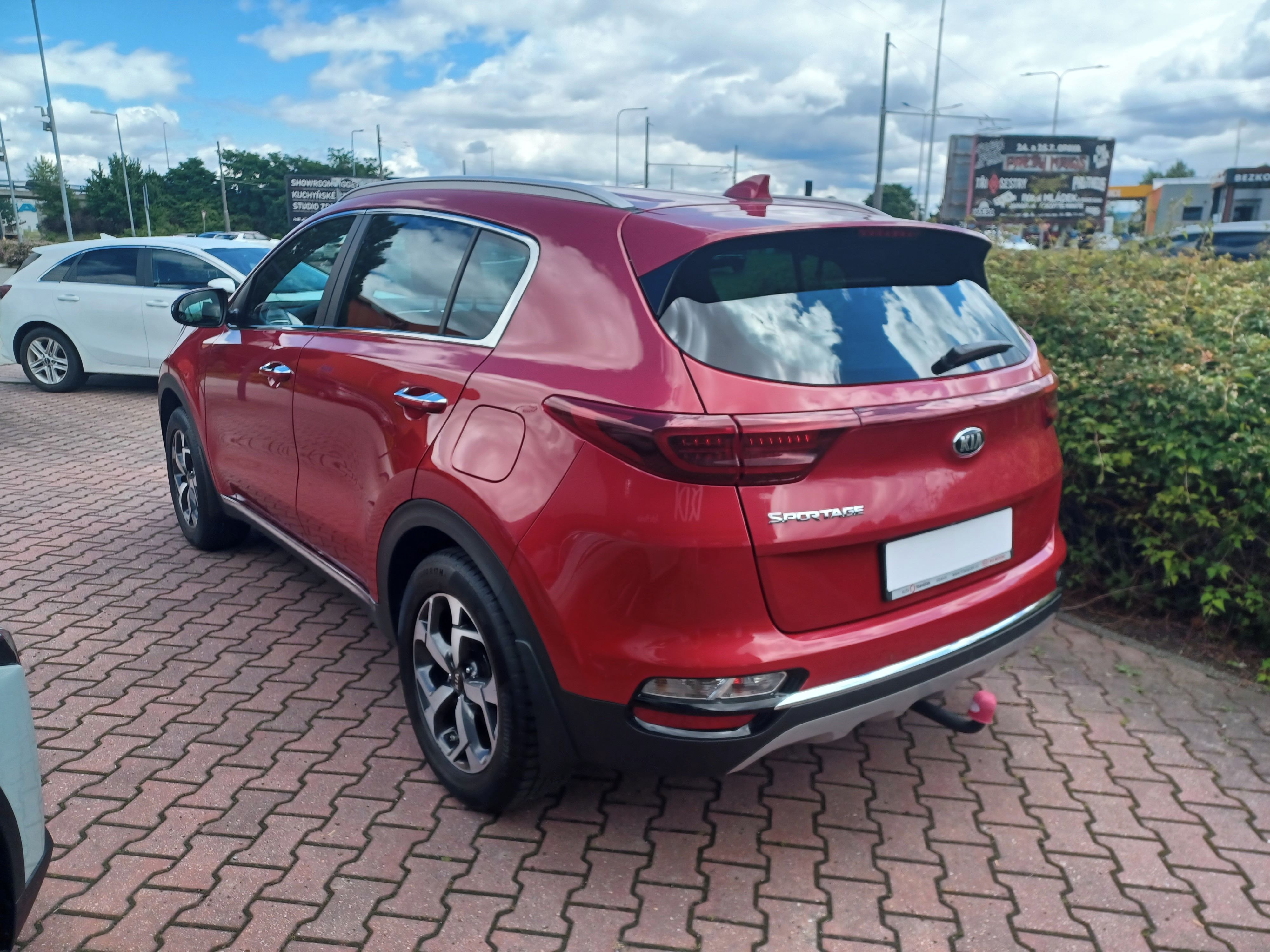 Kia Sportage, 1.6 GDi TOP záruka - fotka 3