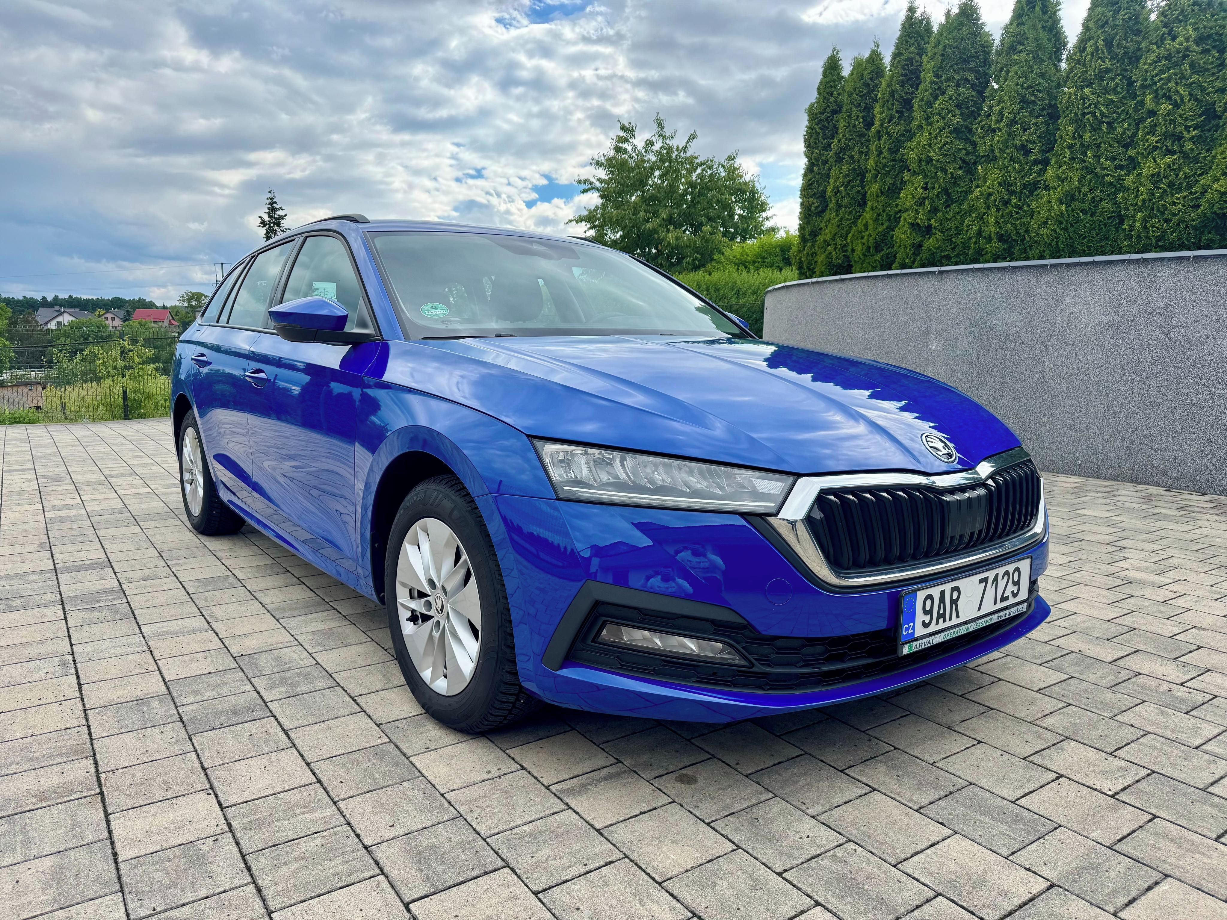 Škoda Octavia, Škoda Octavia, 2.0 TDI - fotka 4