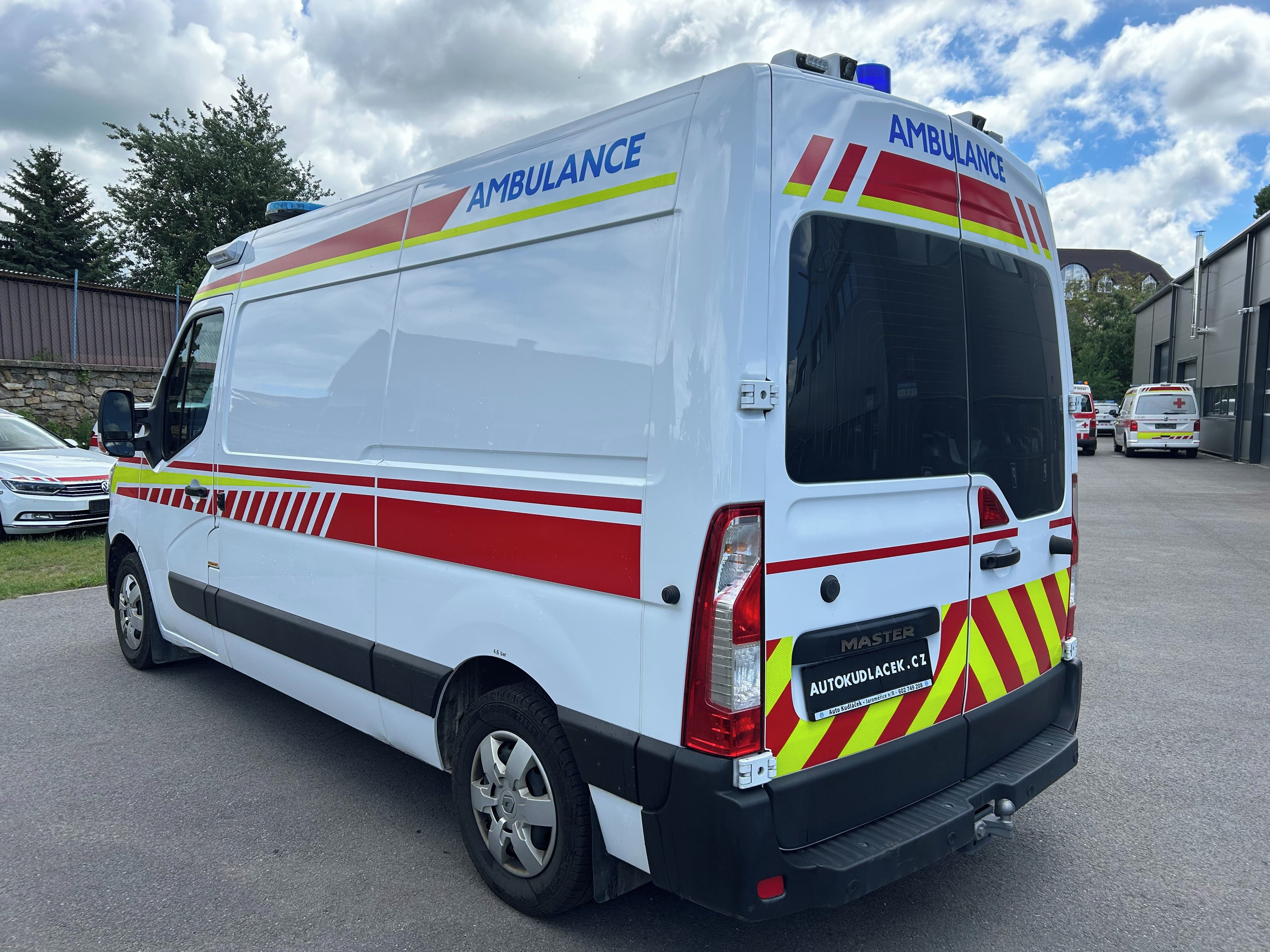 Renault Master, 2.3 DCI Sanitní vůz - manuál - fotka 4