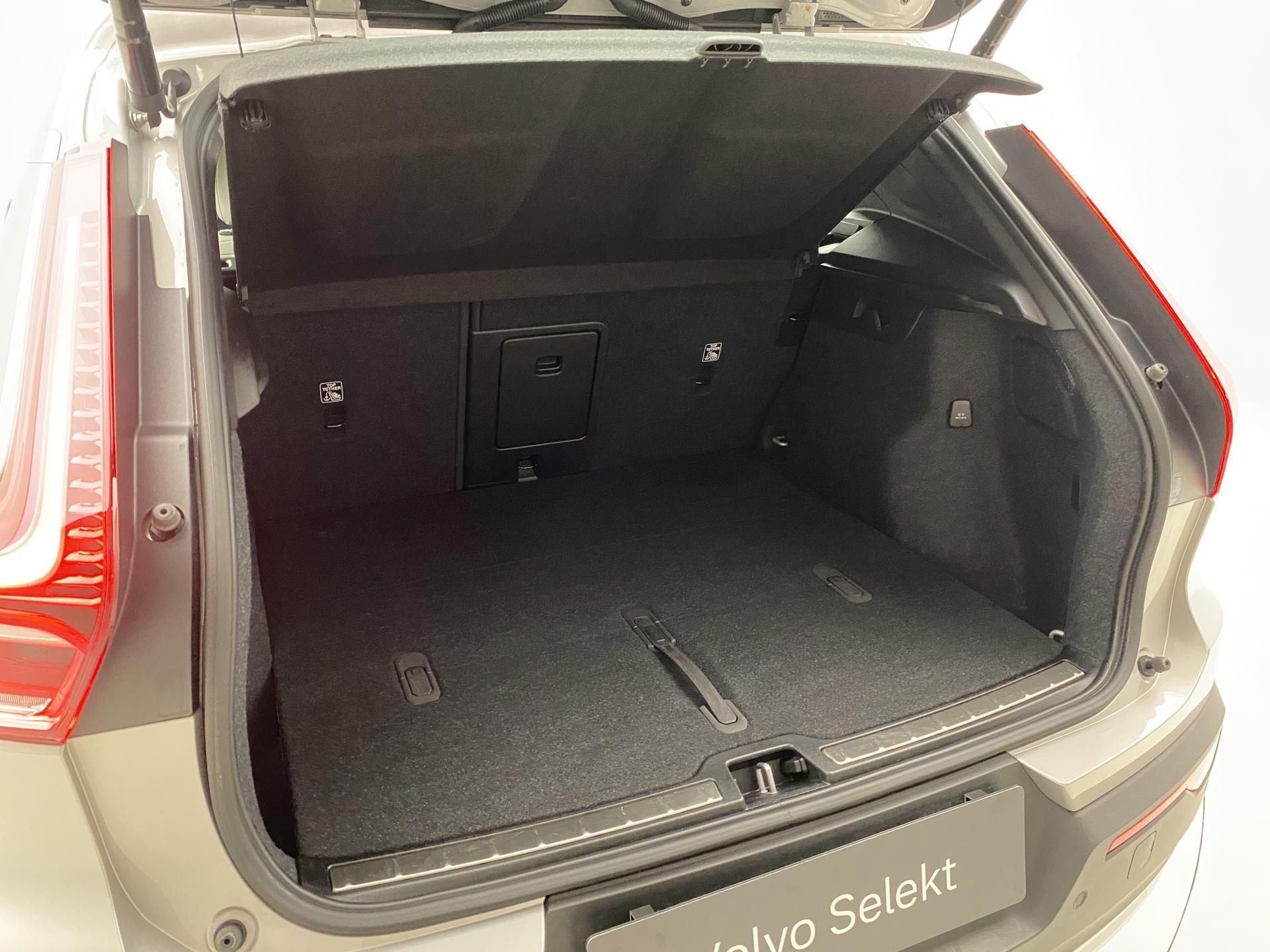 Volvo XC40, B4 AWD BRIGHT PLUS AUT CZ - fotka 6
