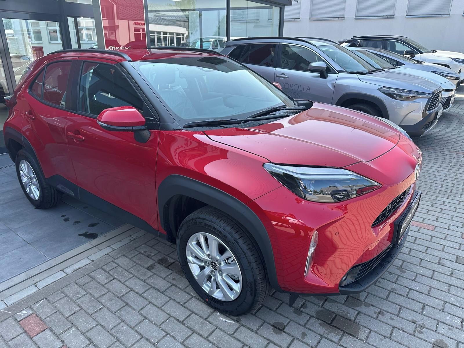 Toyota Yaris Cross, 1.5HEV 116PS Comfort + ZP - fotka 2