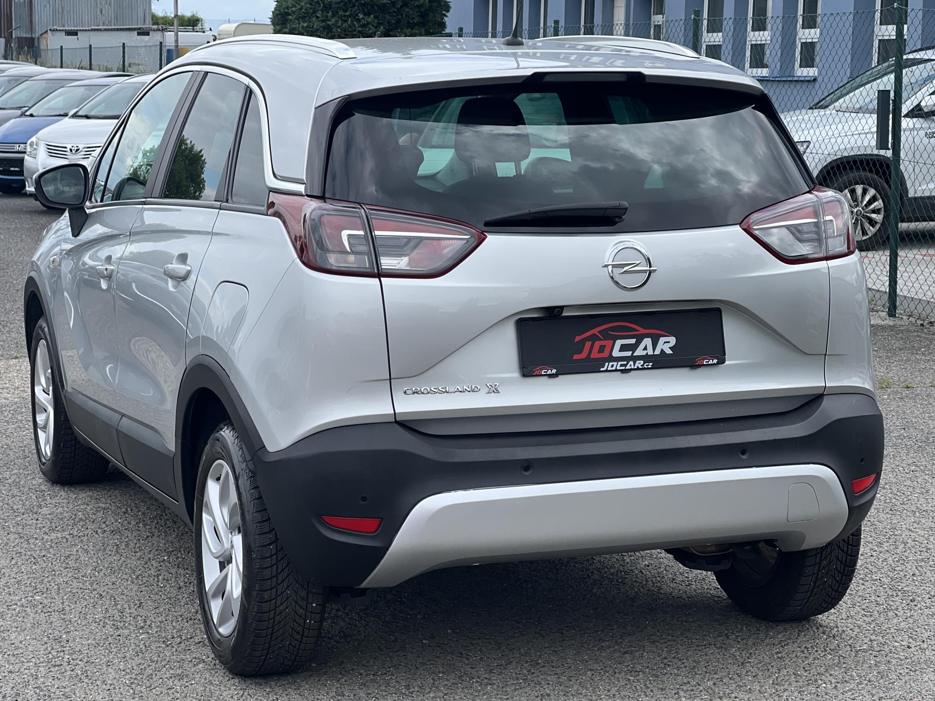 Opel Crossland X, 1.2T AUTOMAT NOVÉ ROZVODY - fotka 5