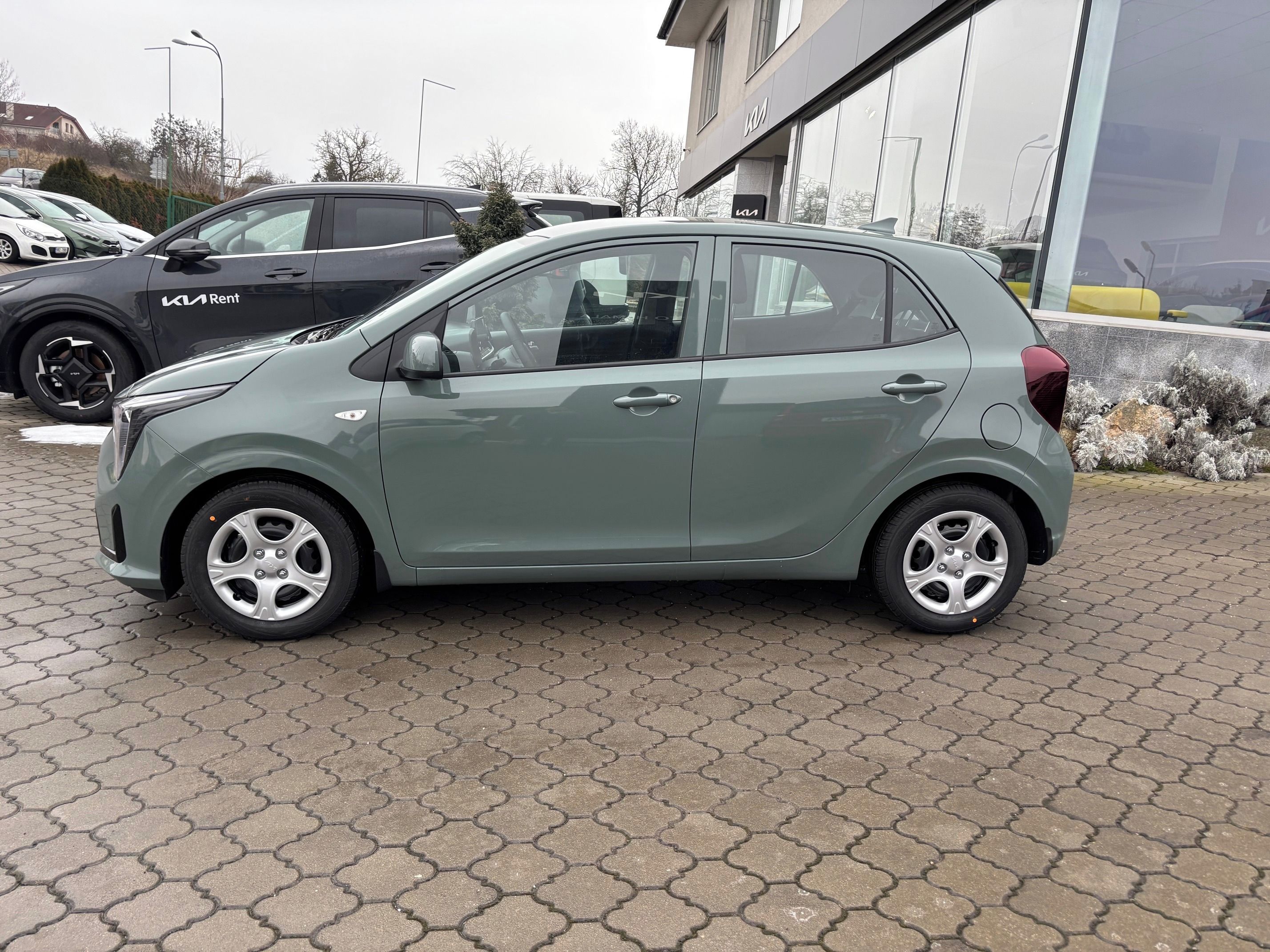 Kia Picanto, 1,0 COMFORT + WINTER - fotka 3