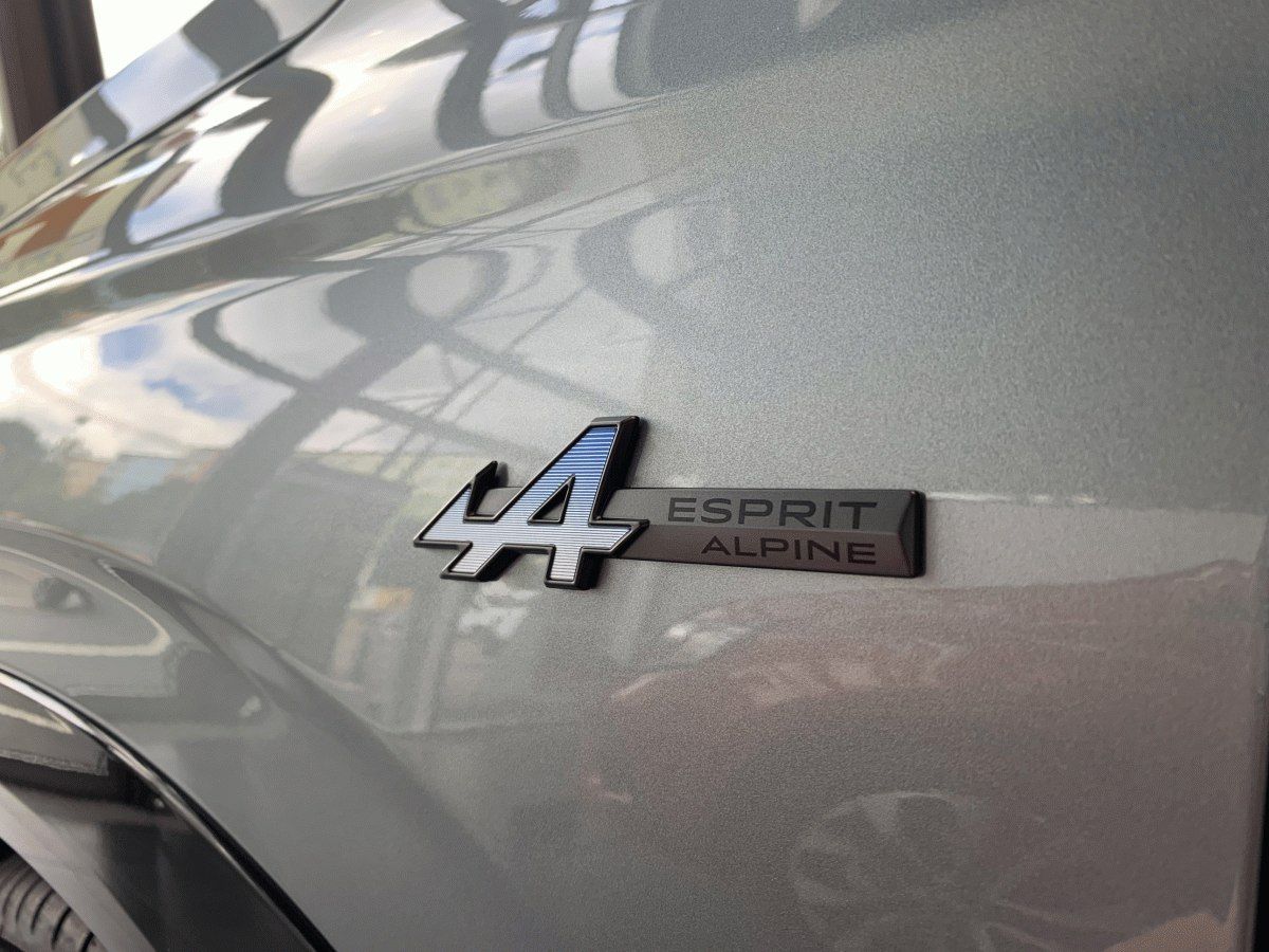 Renault Espace, esprit Alpine full hybrid E-Te - fotka 5