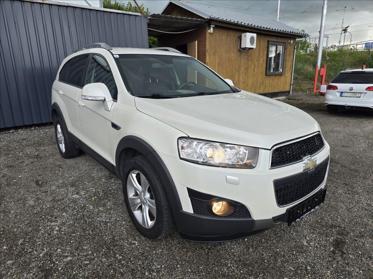 Chevrolet Captiva, 2,2 CDTi 120kw, 7 míst, tažné, - fotka 3
