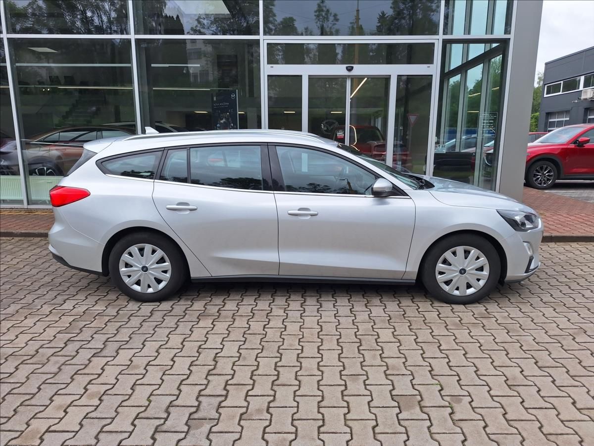 Ford Focus, 1.5 TDCi EcoBlue Cool&Connect - fotka 2