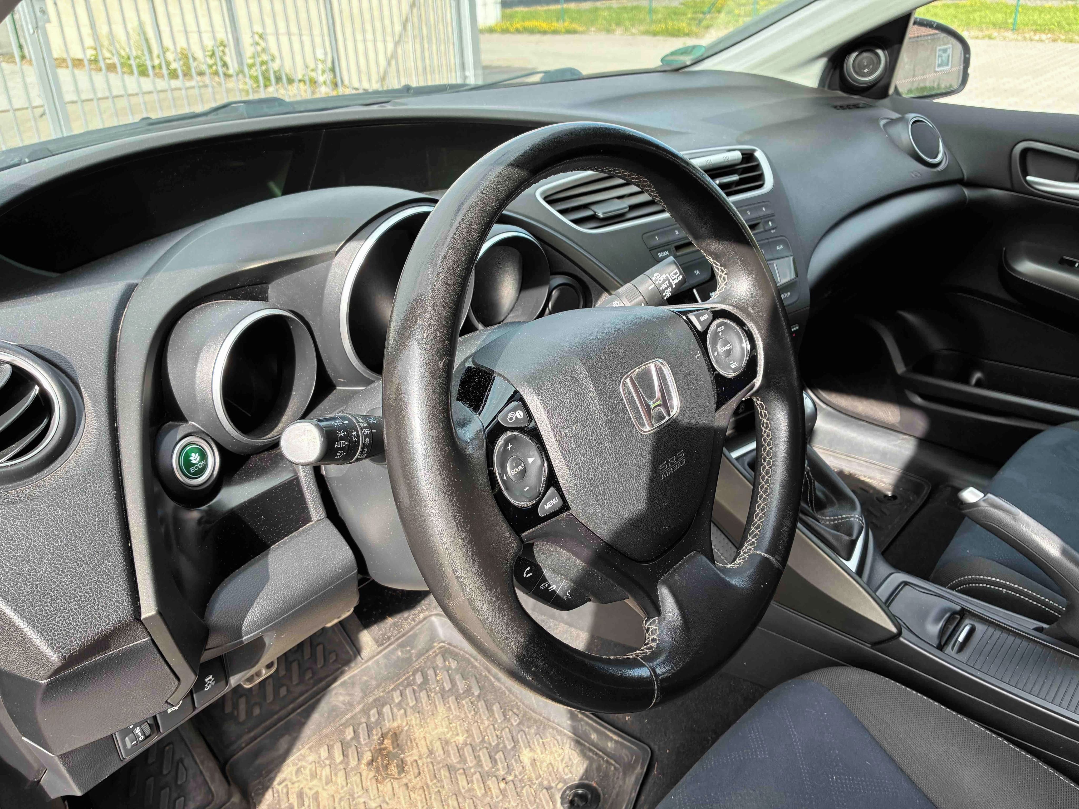 Honda Civic, 1.8 iVTEC - fotka 4