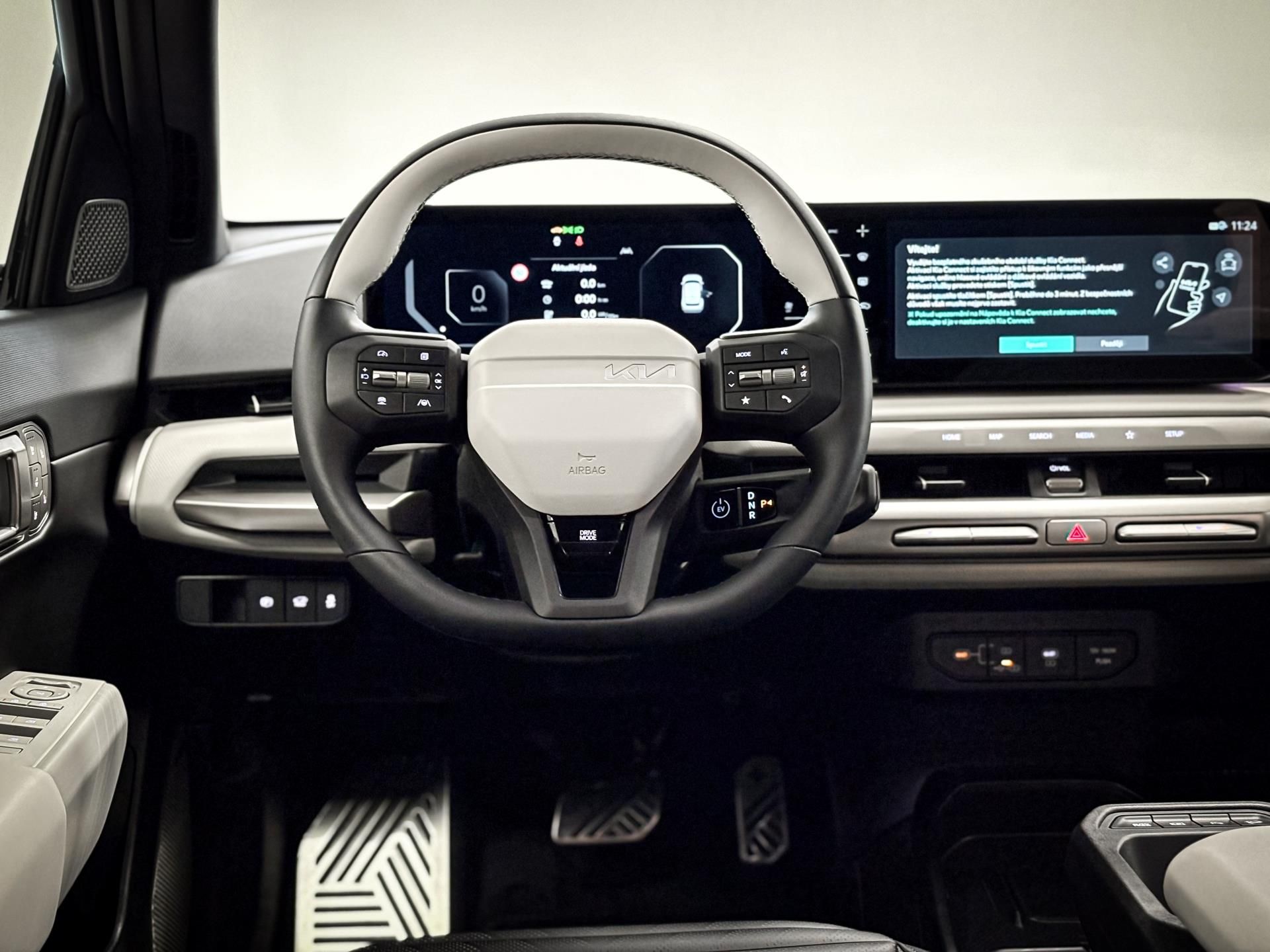 Kia EV4, GT LINE 81,4kWh+TECH+V2L - fotka 4
