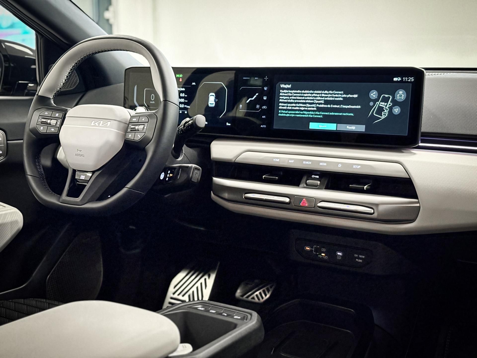 Kia EV4, GT LINE 81,4kWh+TECH+V2L - fotka 5