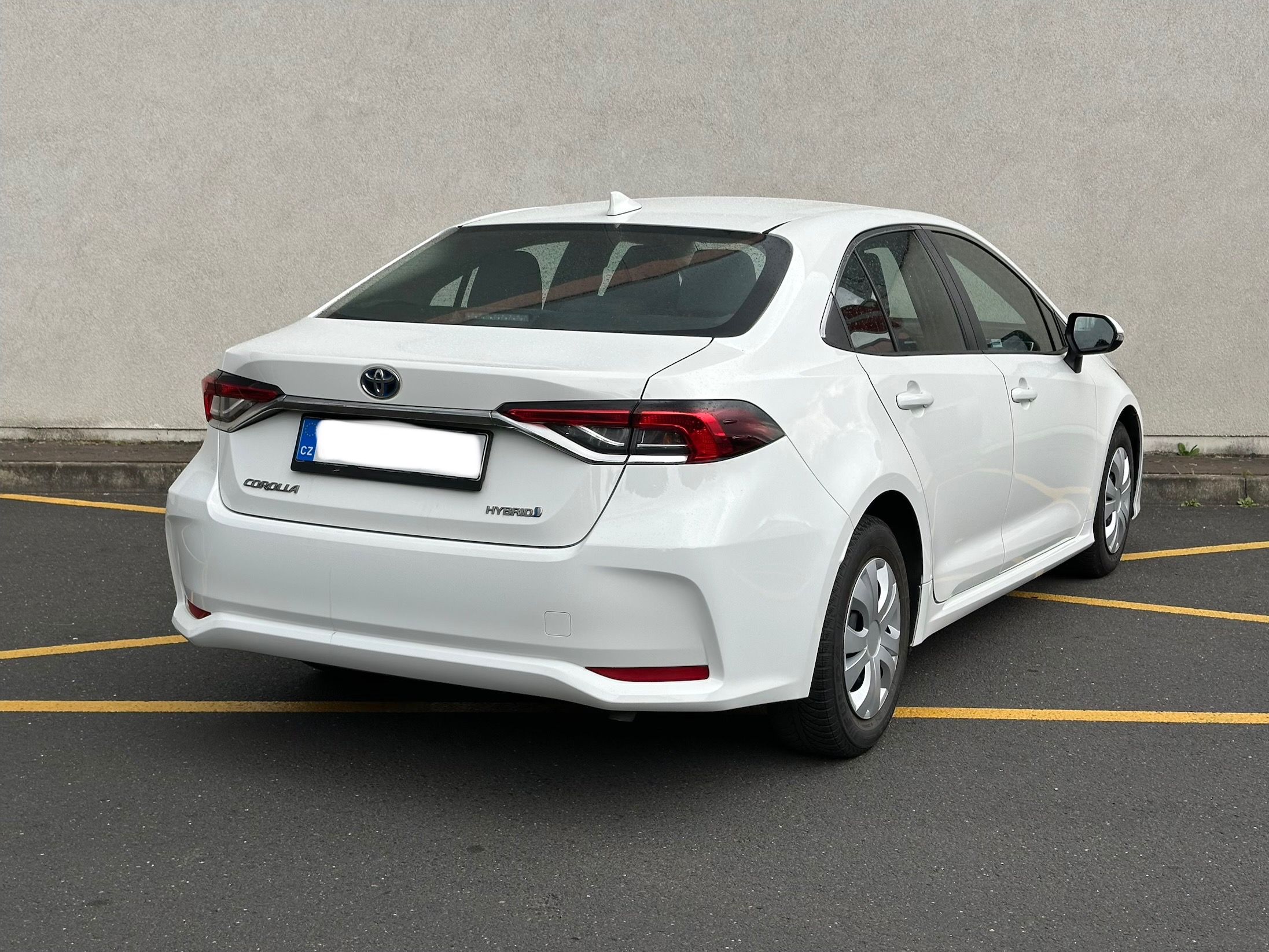 Toyota Corolla, Hybrid,1.maj.Čr,kamera,DPH - fotka 5
