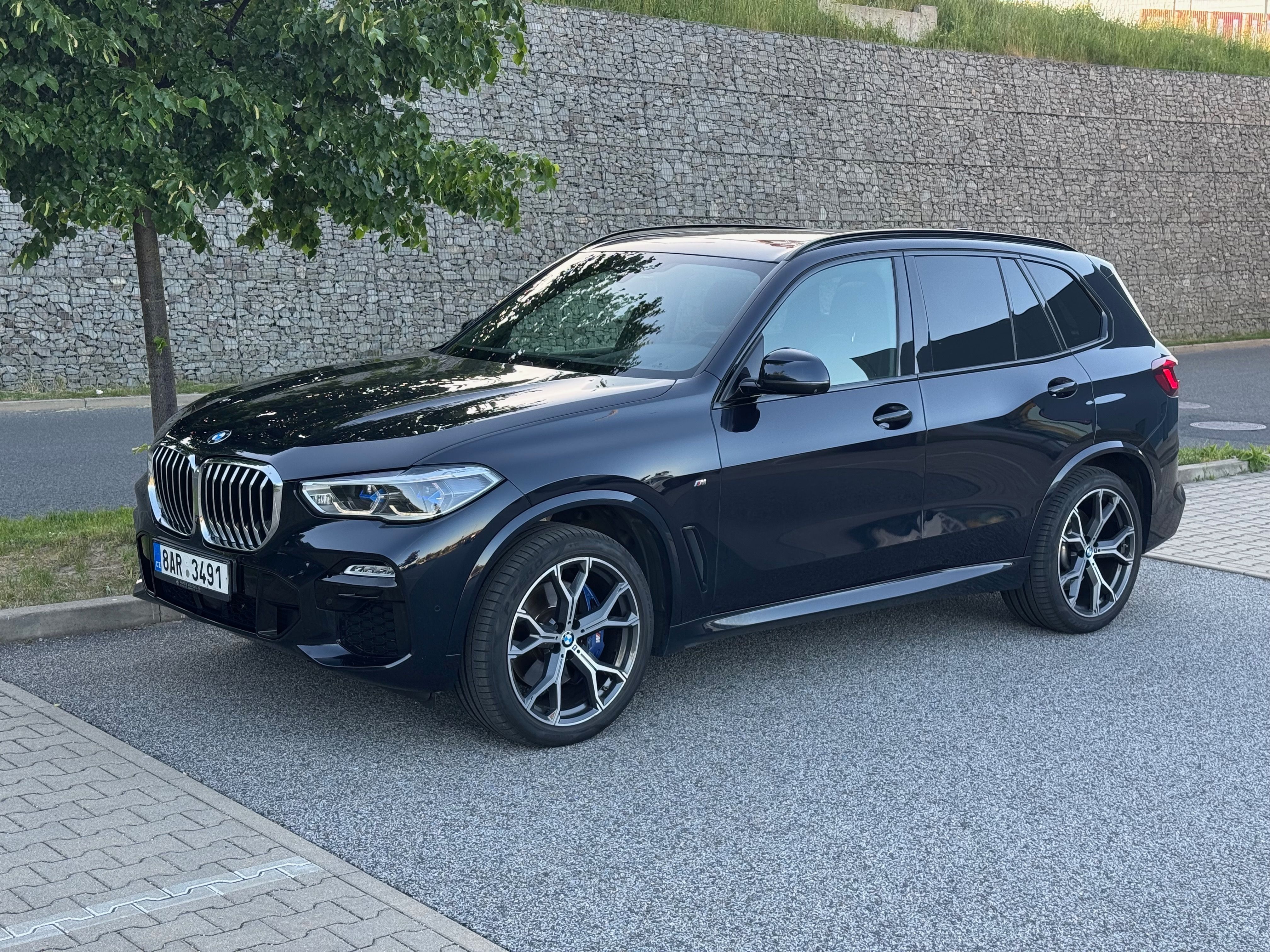 BMW X5, xDrive 30d,MPaket H/K Laser TZ - fotka 2