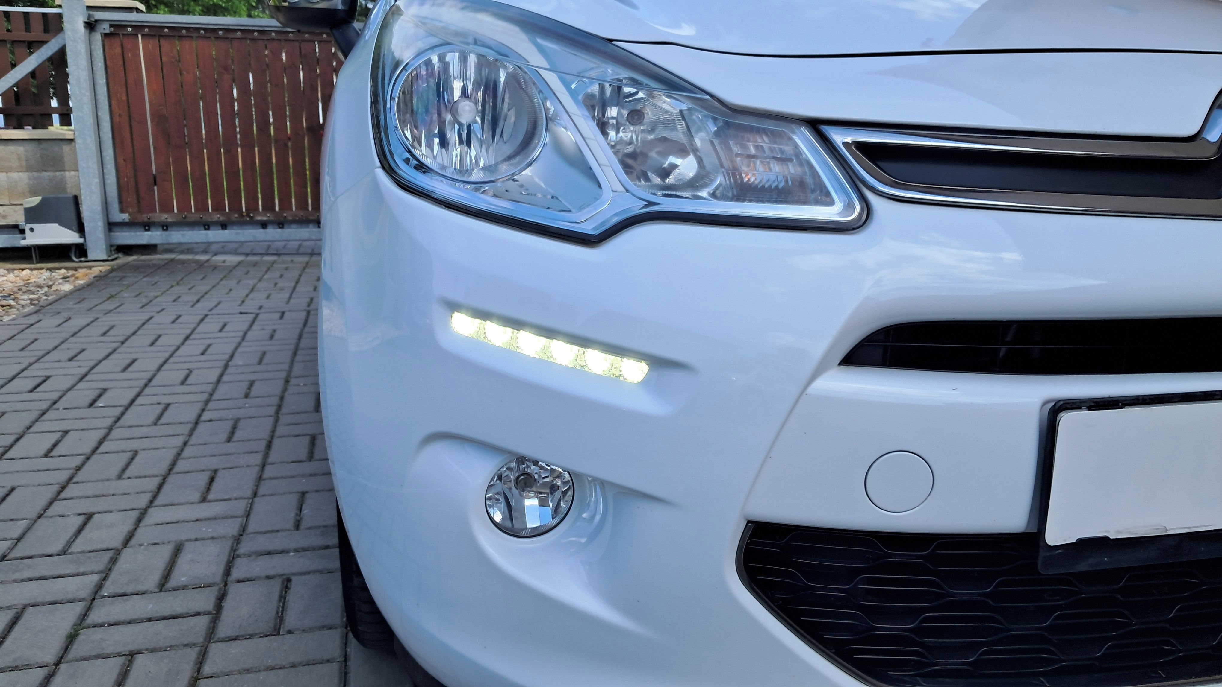 Citroën C3, 1.2i / najeto 58 000 km - fotka 4