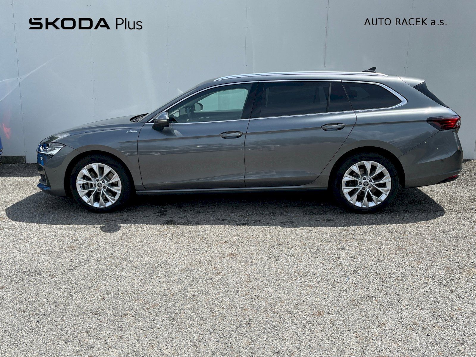 Škoda Superb, 2.0 TDI 142kW 4x4 L&K Combi DS - fotka 3
