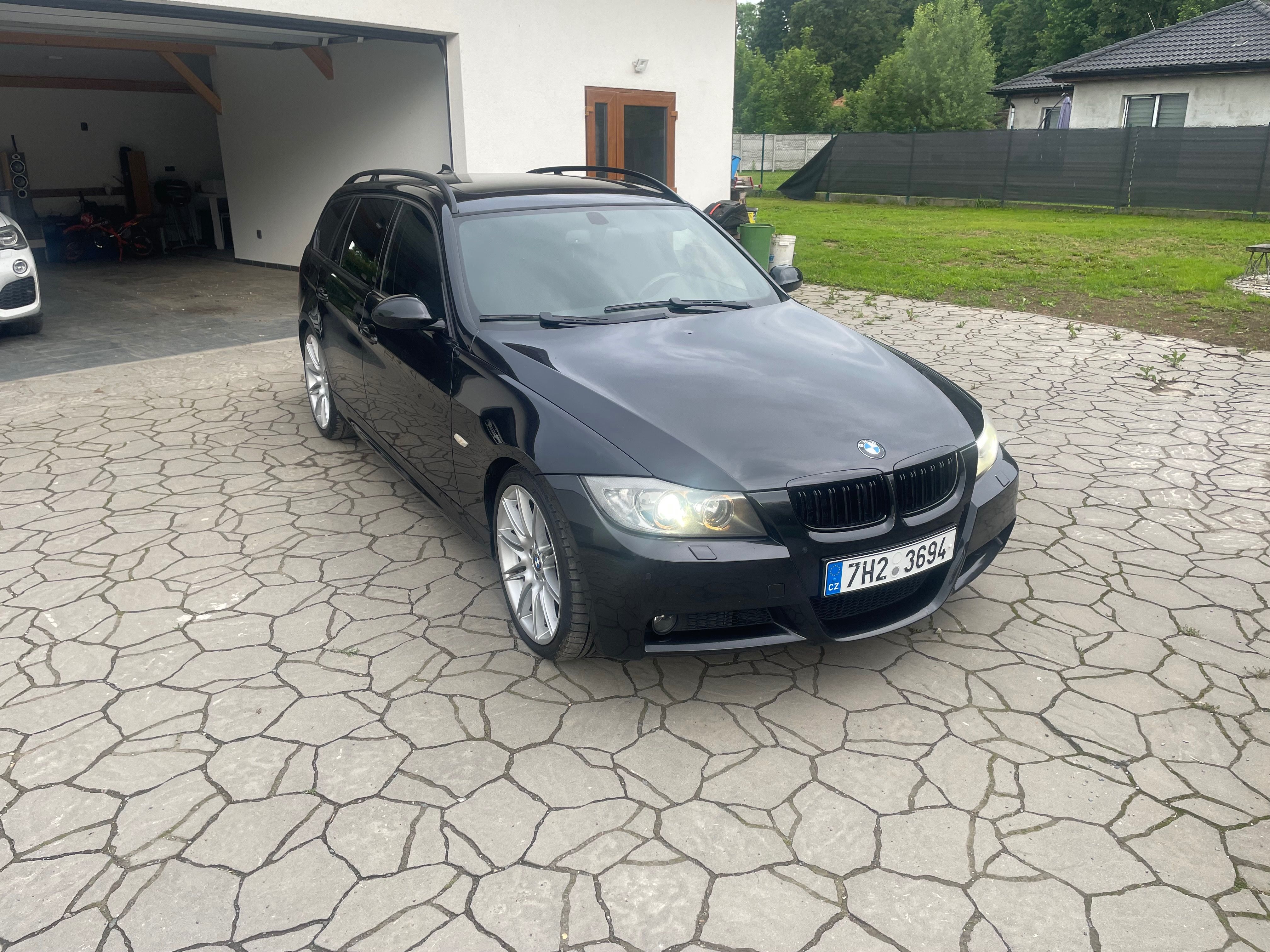 BMW Řada 3, 3.0 170kw,m-paket,380 tkm - fotka 2