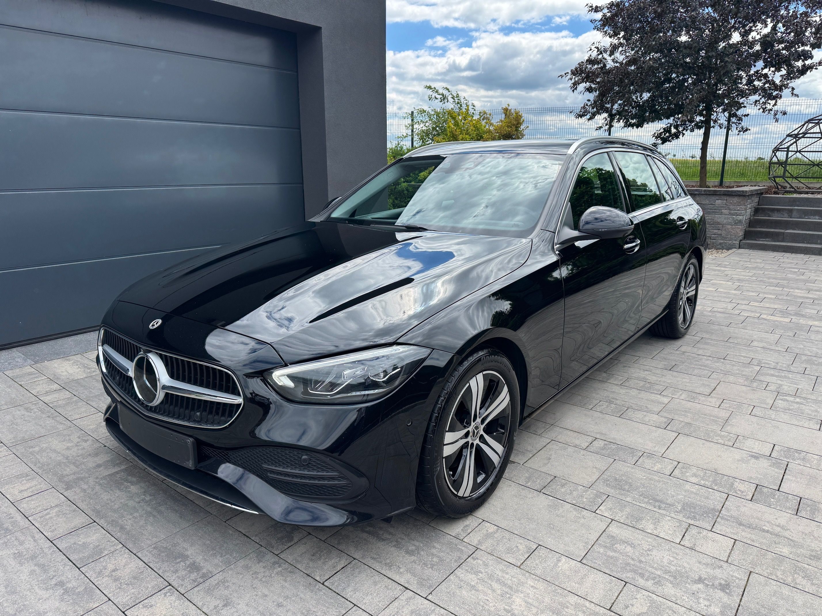 Mercedes-Benz Třídy C, 220d, 4MATIC, AVANTGARDE
