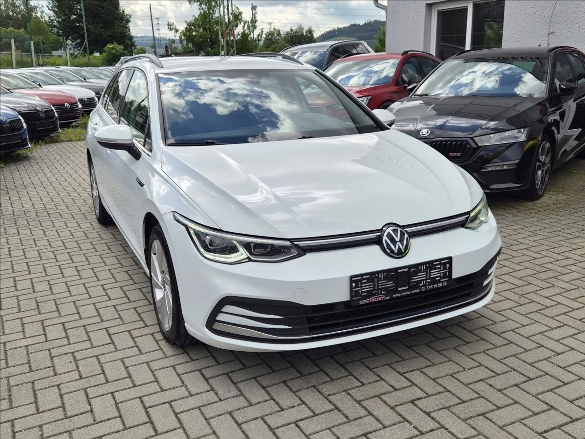 Volkswagen Golf, 1,5 TSi DSG STYLE *FullLED*NAV - fotka 4
