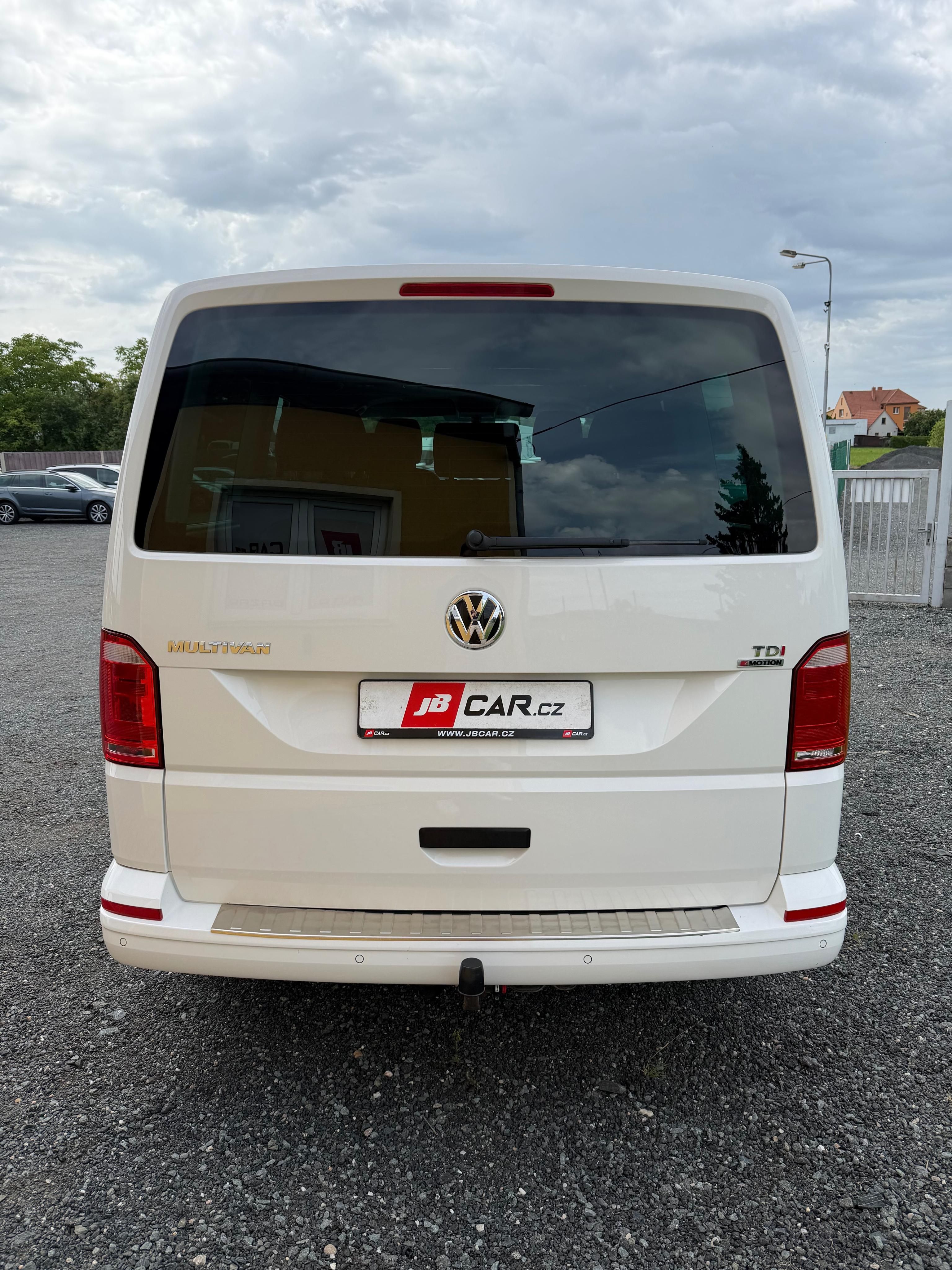 Volkswagen Multivan, T6 2.0 TDI 110 kW 4x4 DSG 1.M - fotka 6
