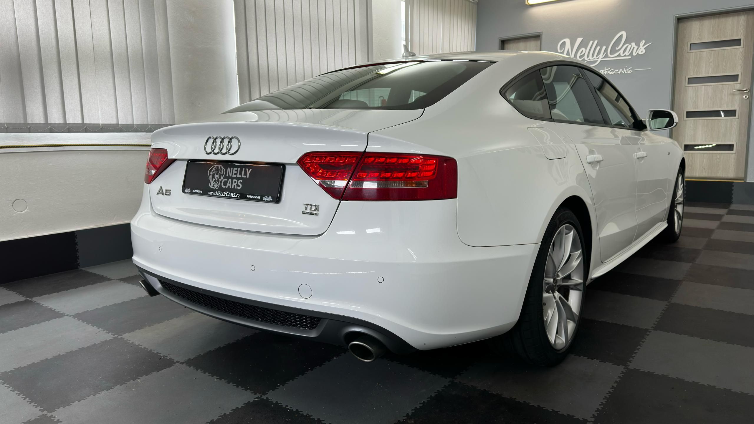 Audi A5, QUATTRO / 2 SADY GUM - fotka 6