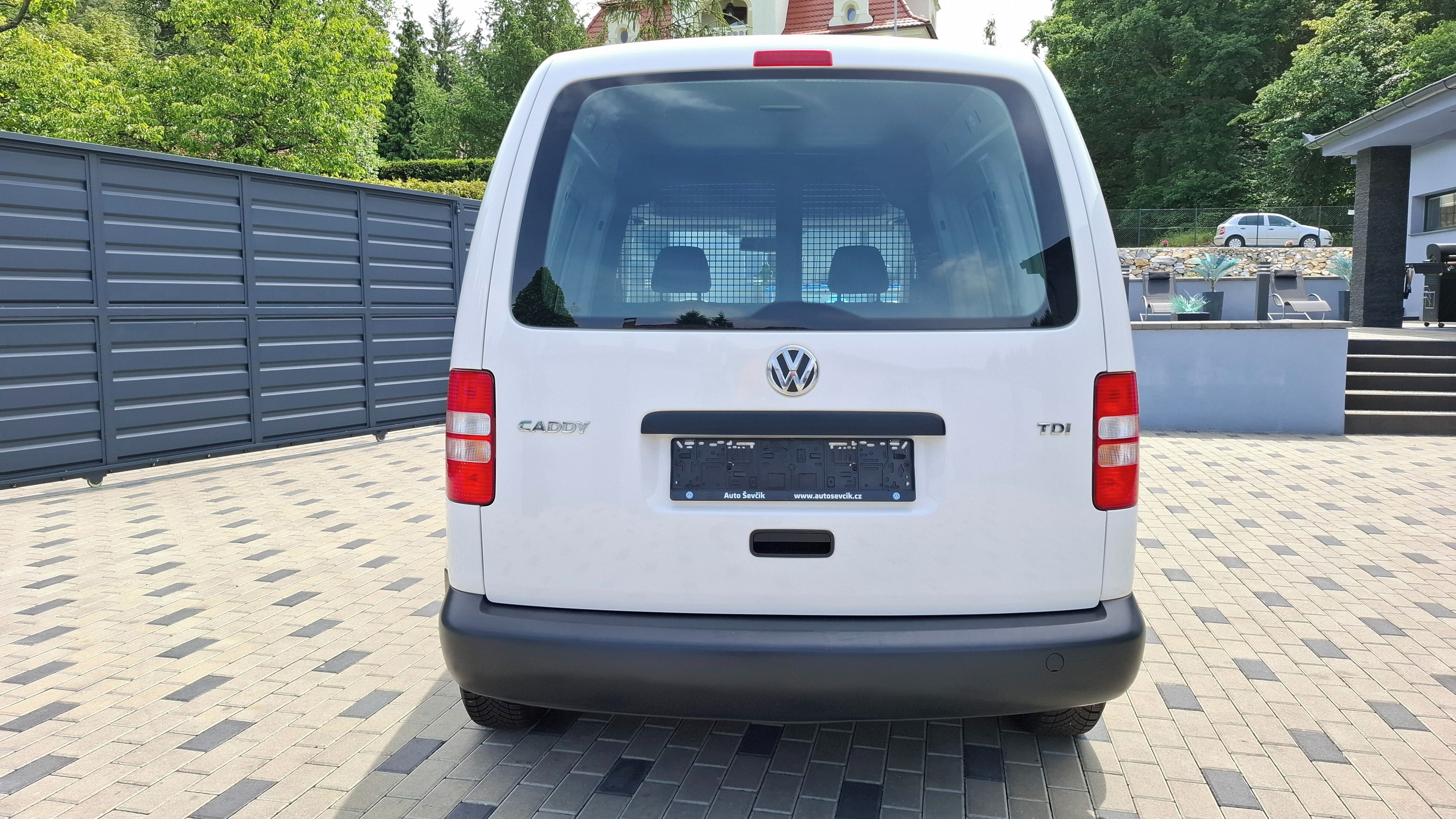 Volkswagen Caddy, III 1,6 TDI - VELMI PĚKNÝ STAV - fotka 6