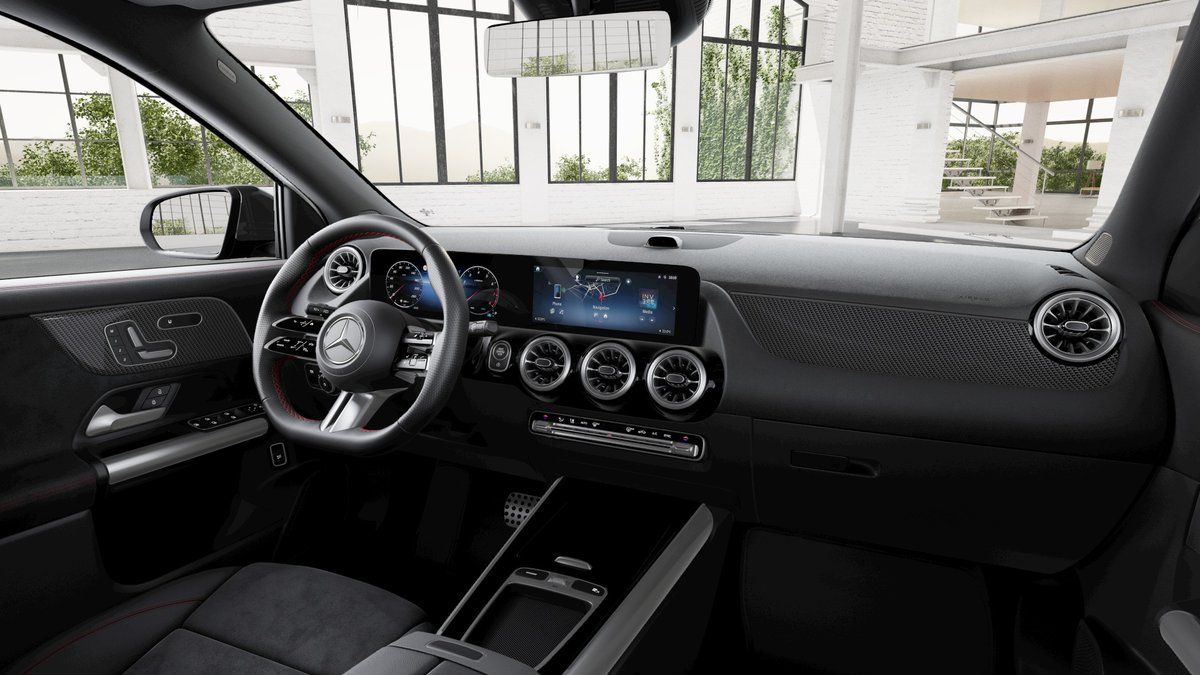 Mercedes-Benz GLA, 220 4MATIC - fotka 2