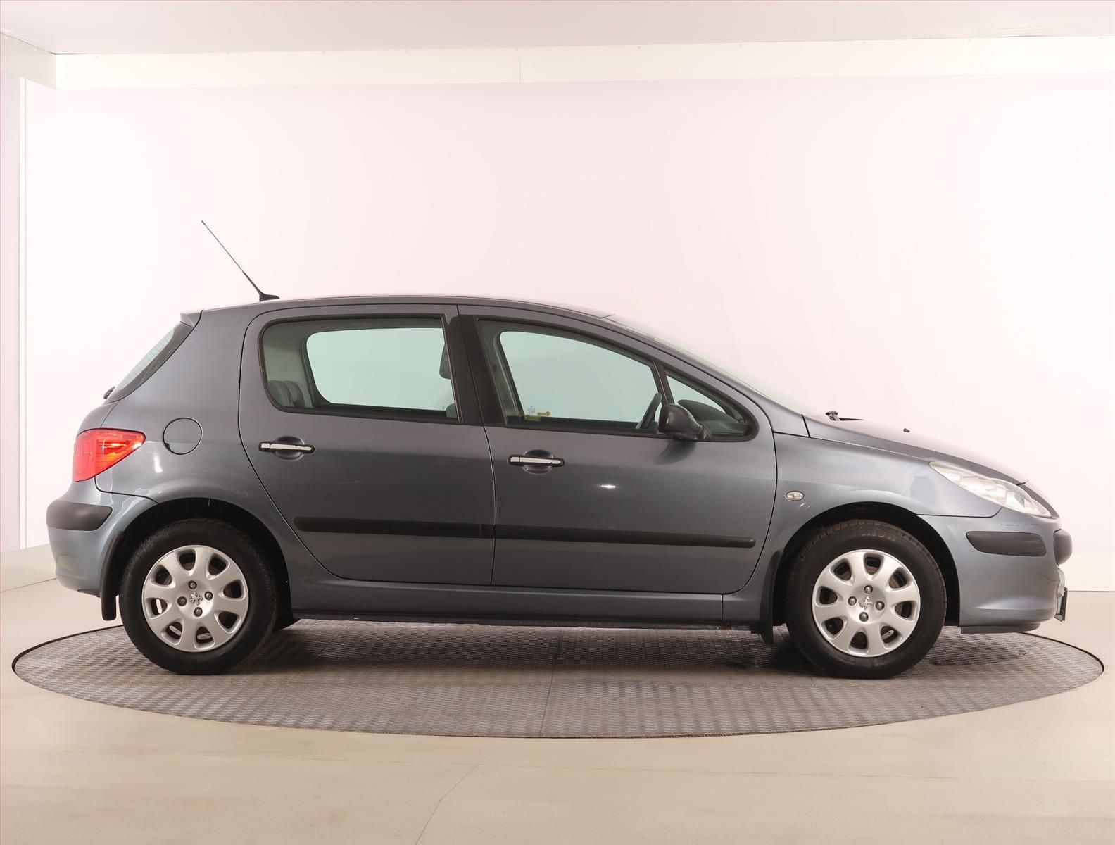 Peugeot 307, 1.4 16V, po STK, levný provoz - fotka 6