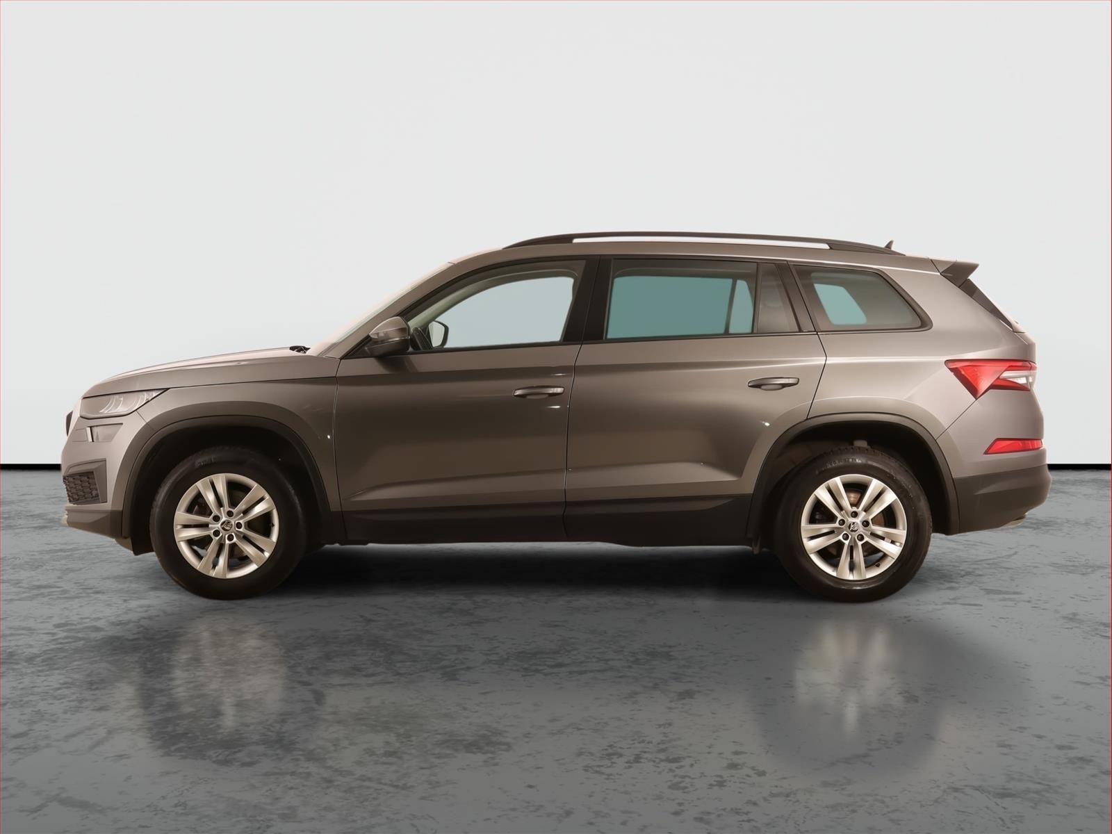 Škoda Kodiaq, 1.5 TSI, Ambition, 7 míst - fotka 3