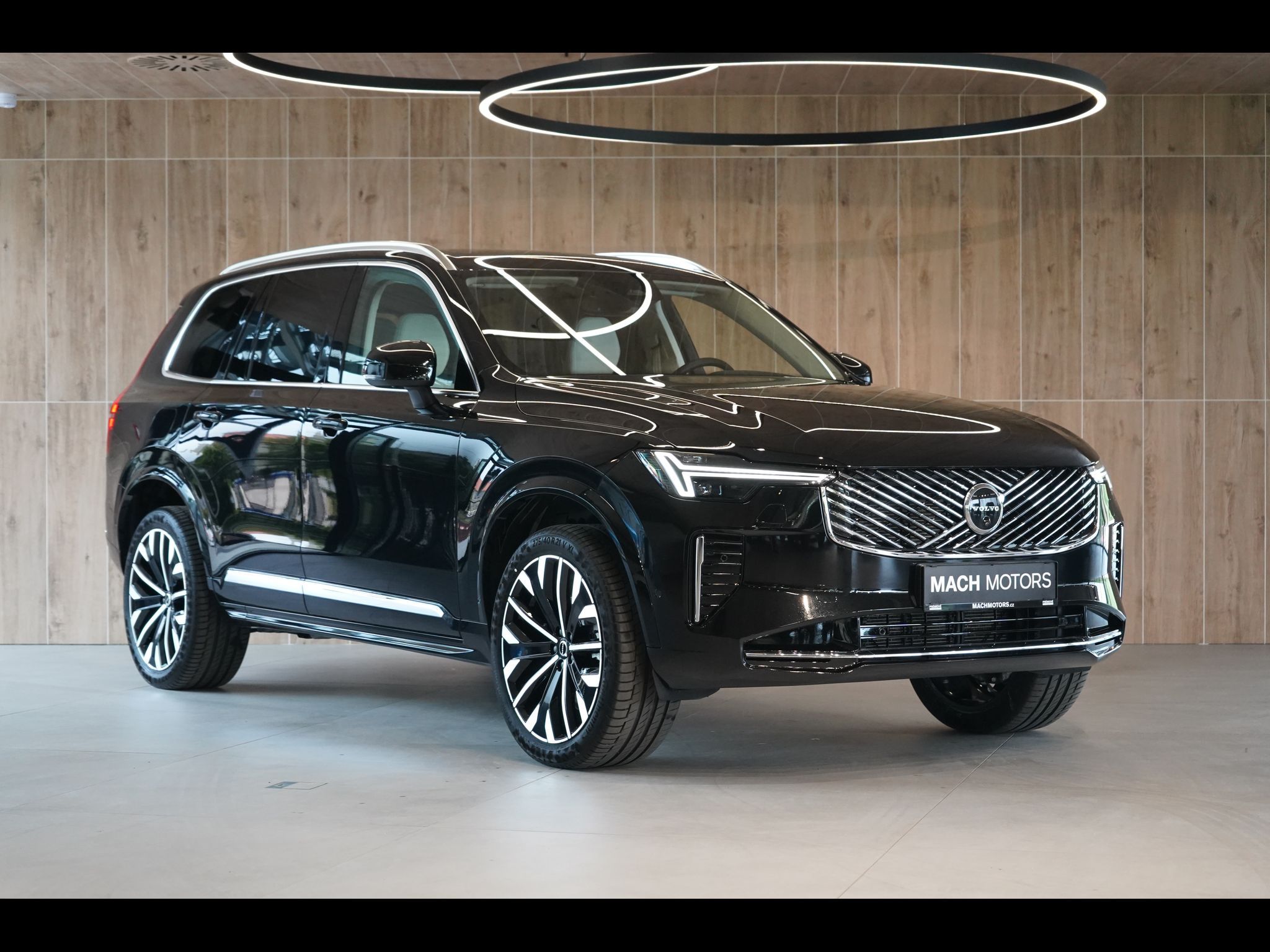 Volvo XC90, B5 PLUS Bright, Vzduch, 360° - fotka 4