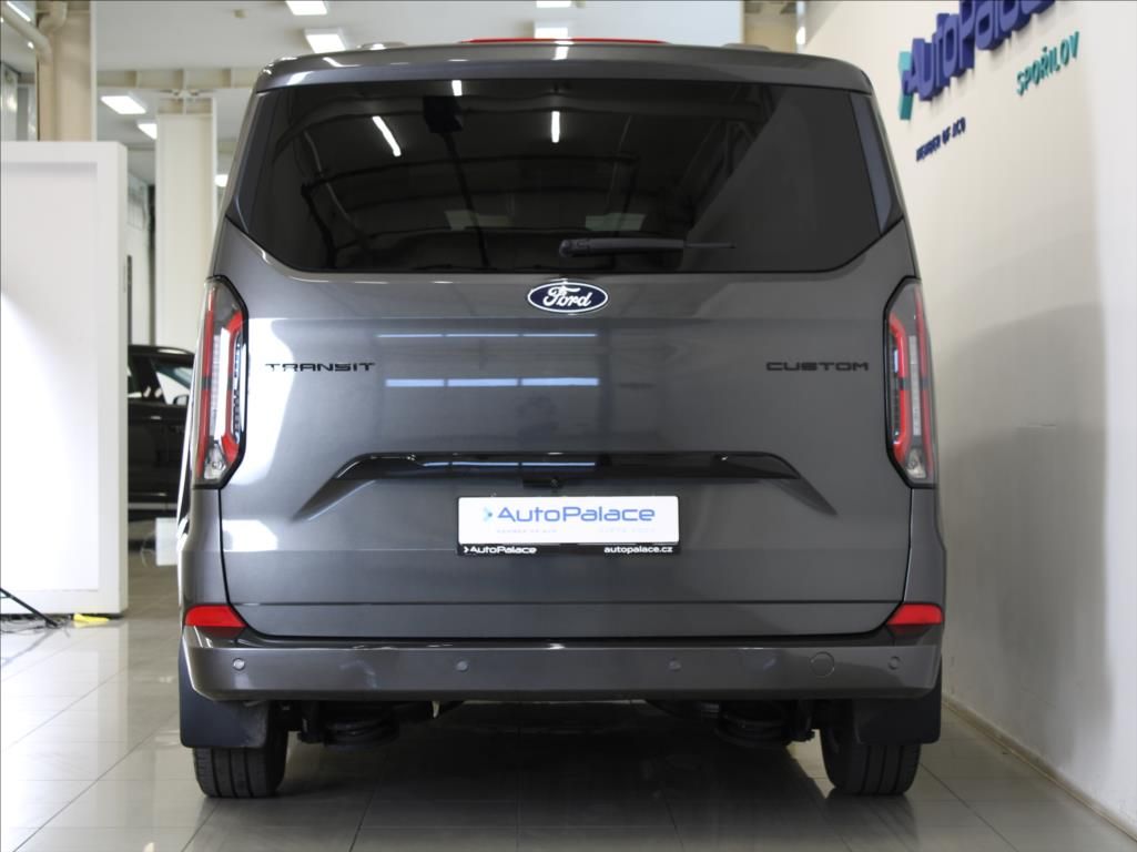 Ford Transit Custom, 2,0 EB 110kW Limited 8-míst ČR - fotka 5