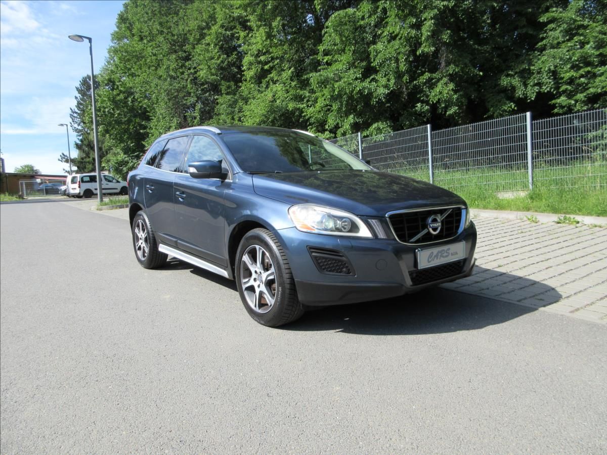 Volvo XC60, 2,4 D5 AWD Summum, Panorama, K