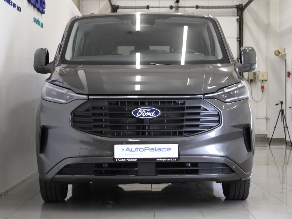 Ford Transit Custom, 2,0 EB 110kW Limited 8-míst ČR - fotka 4
