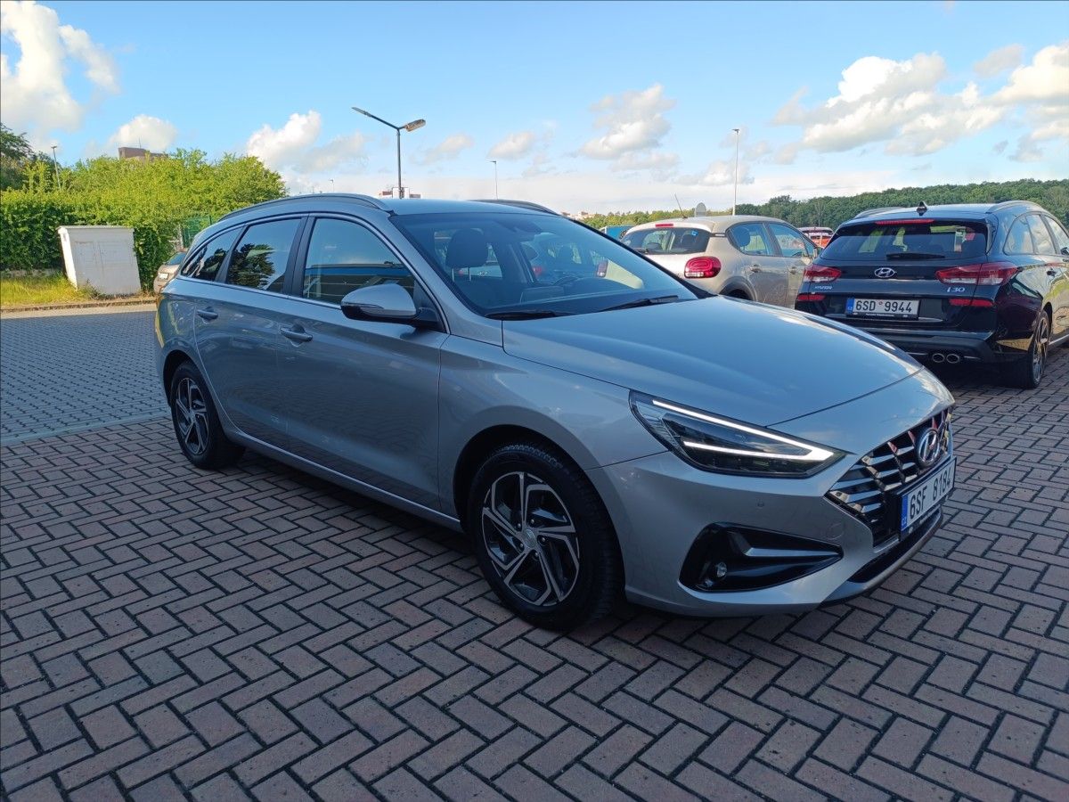 Hyundai i30, 1,0 T-GDi, DCT - fotka 4