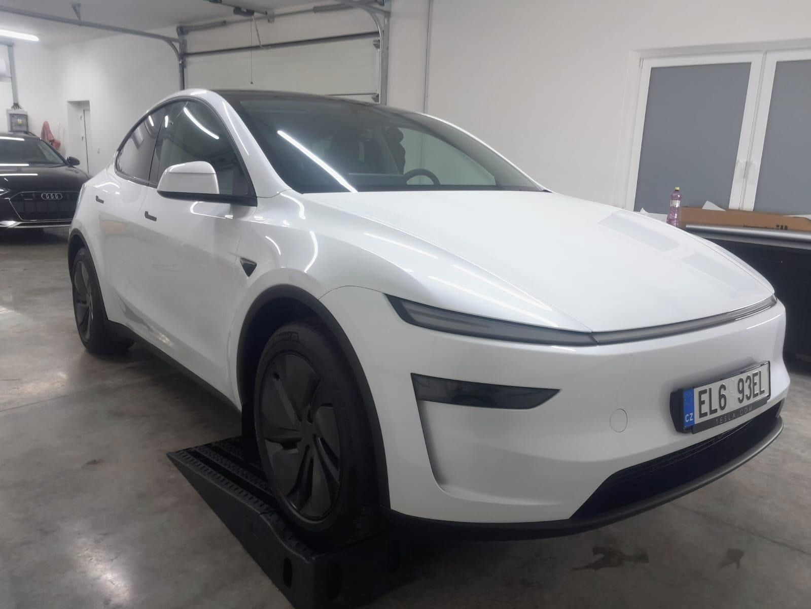 Tesla Model Y, Model Y Long Range Dual Motor