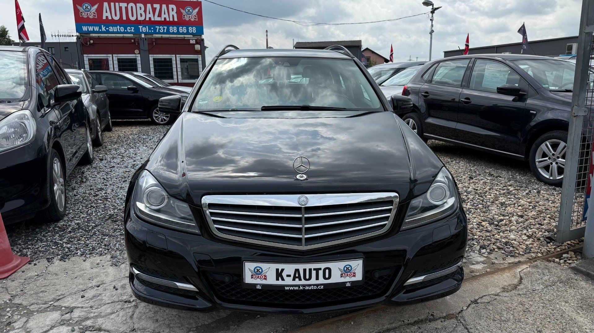 Mercedes-Benz Třídy C, C220CDi 125kW *Xenon*Navi*Alu* - fotka 2