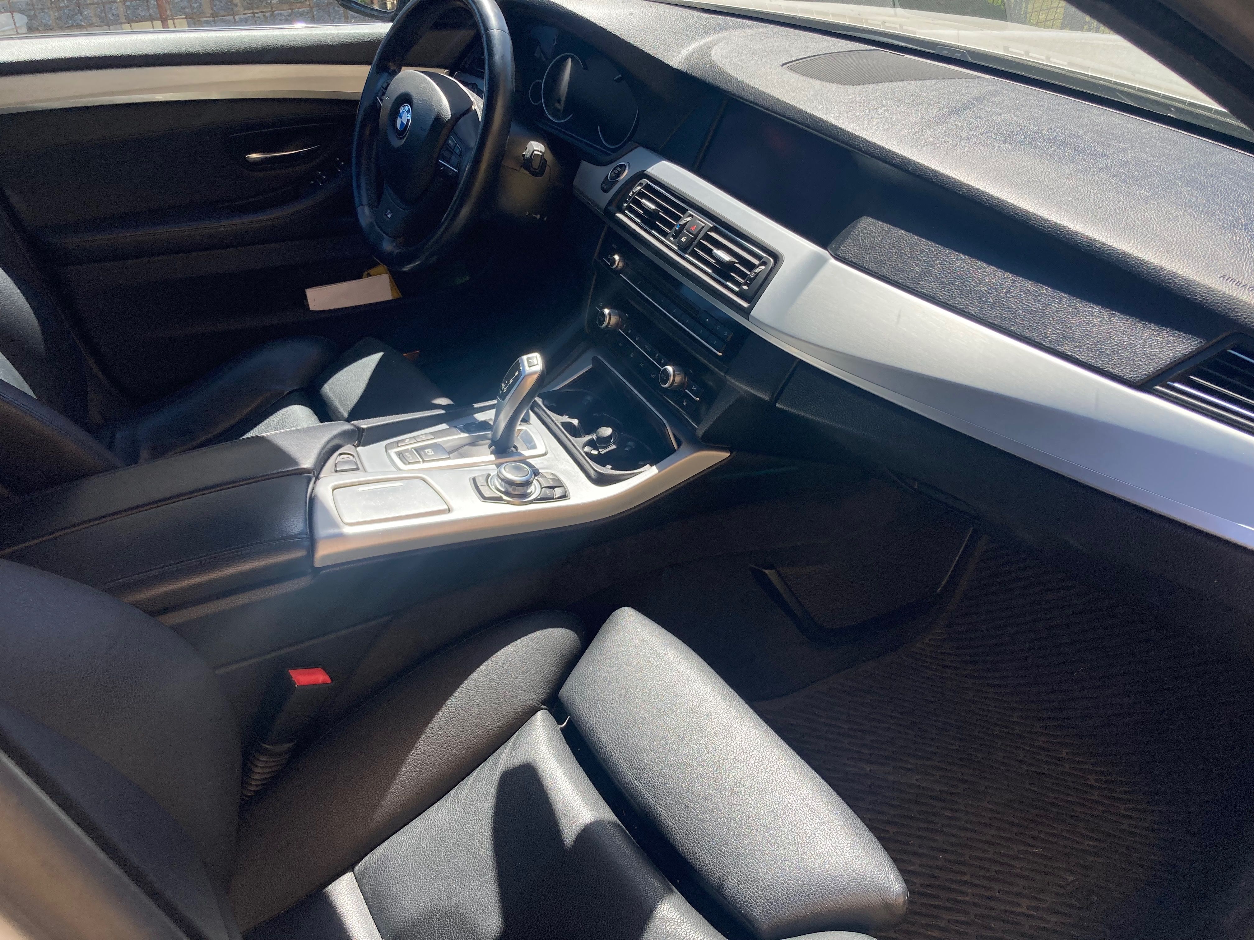 BMW Řada 5, XD,M-paket, poctivé kilometry - fotka 2