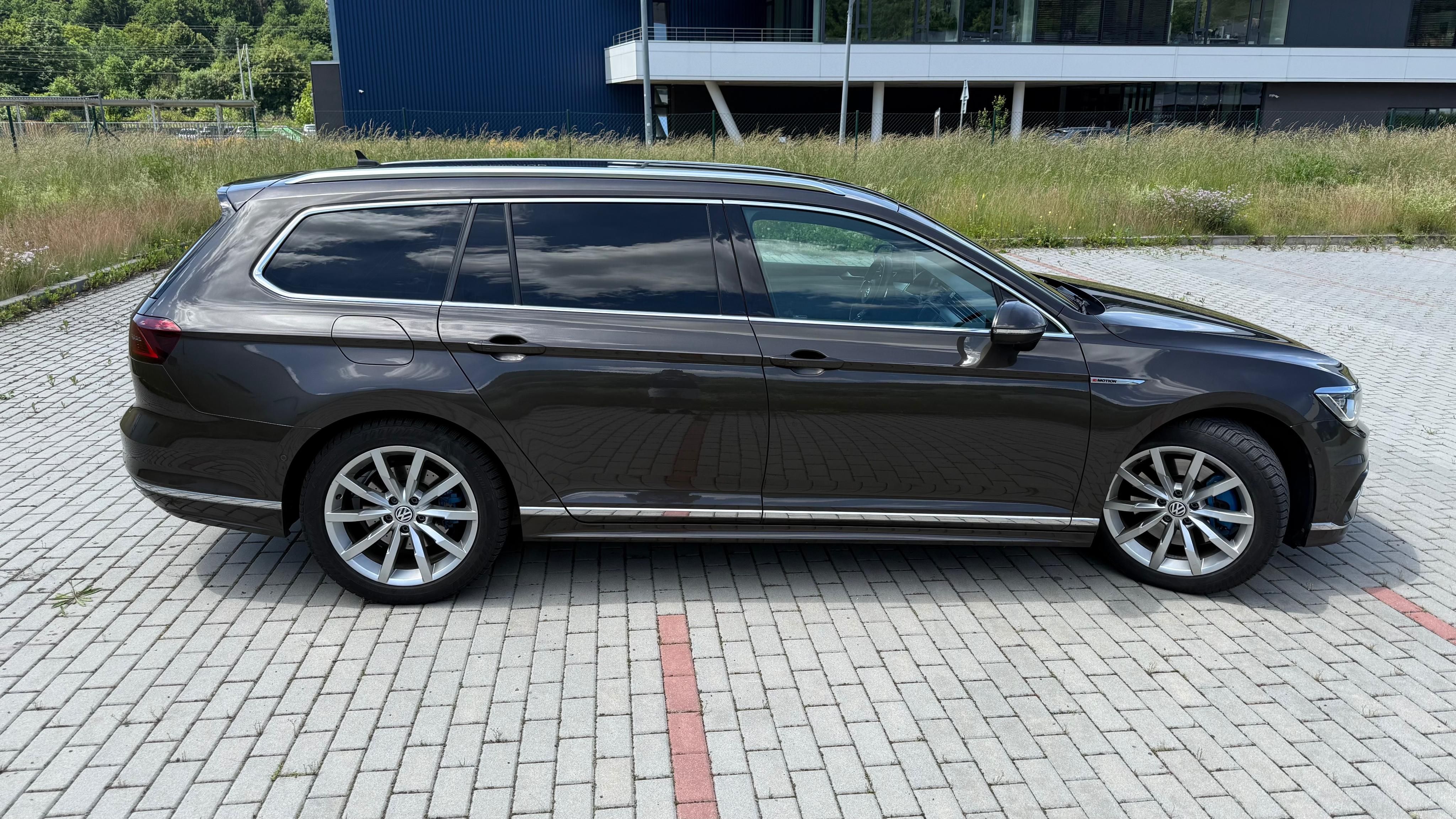 Volkswagen Passat, VW Passat B8 2.0 biTdi - fotka 4