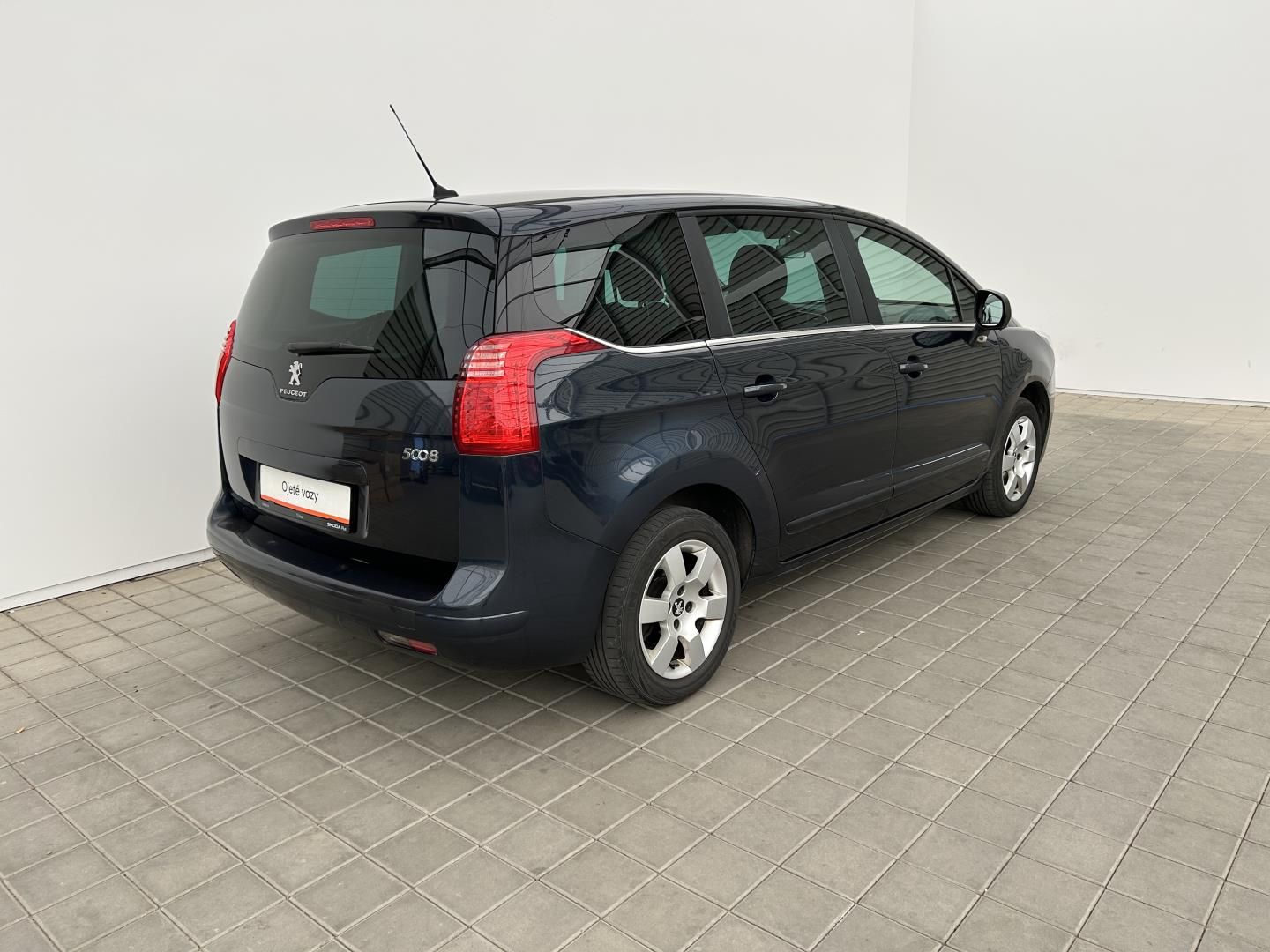 Peugeot 5008, 1.6HDI 84kW Allure - fotka 2