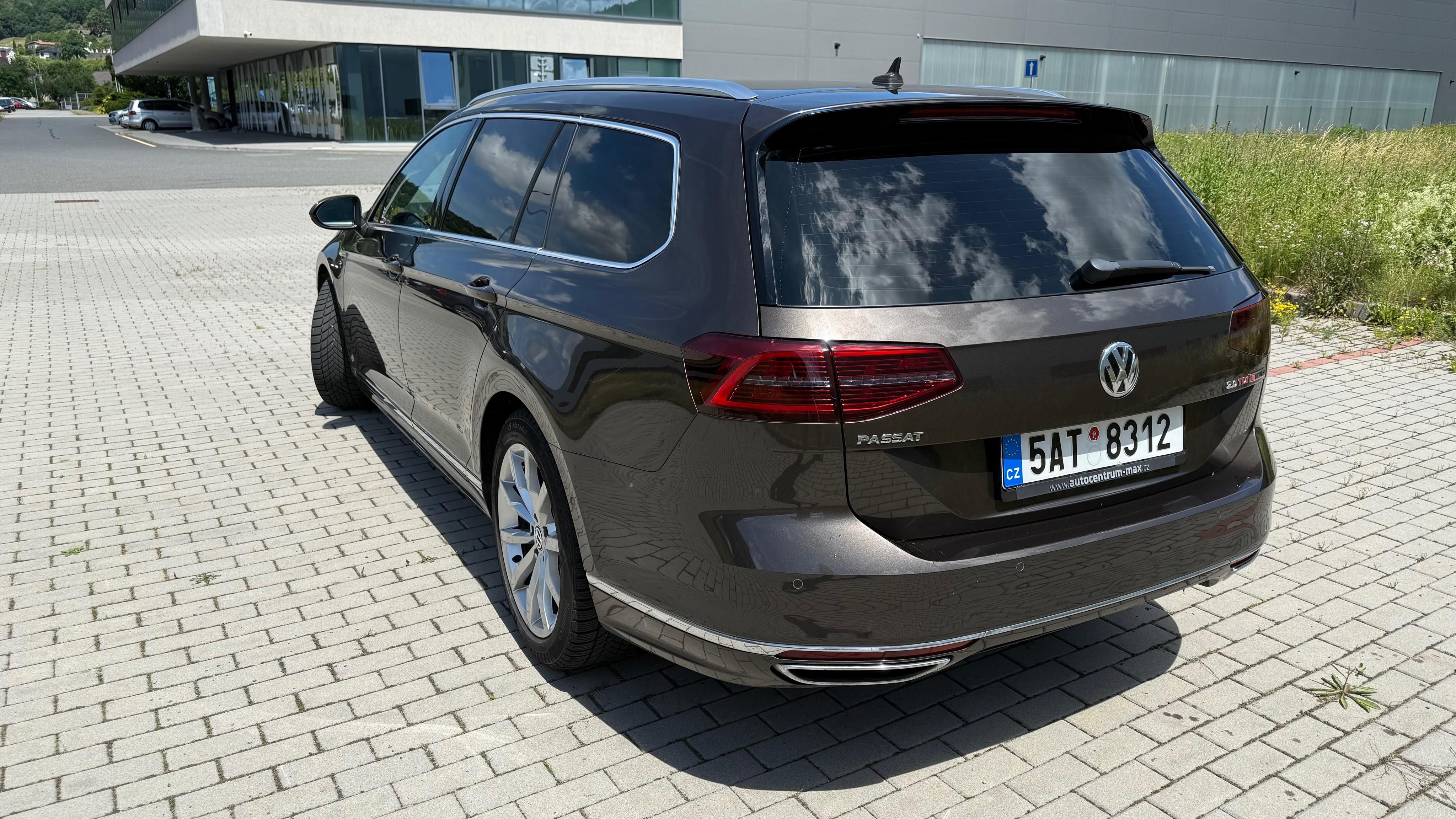 Volkswagen Passat, VW Passat B8 2.0 biTdi - fotka 6