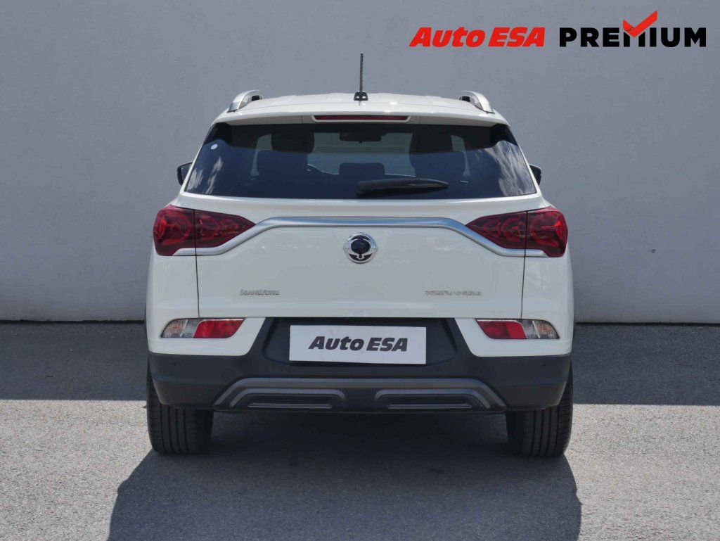 SsangYong Korando, 1.5,1.maj,ČR,autoAC - fotka 5