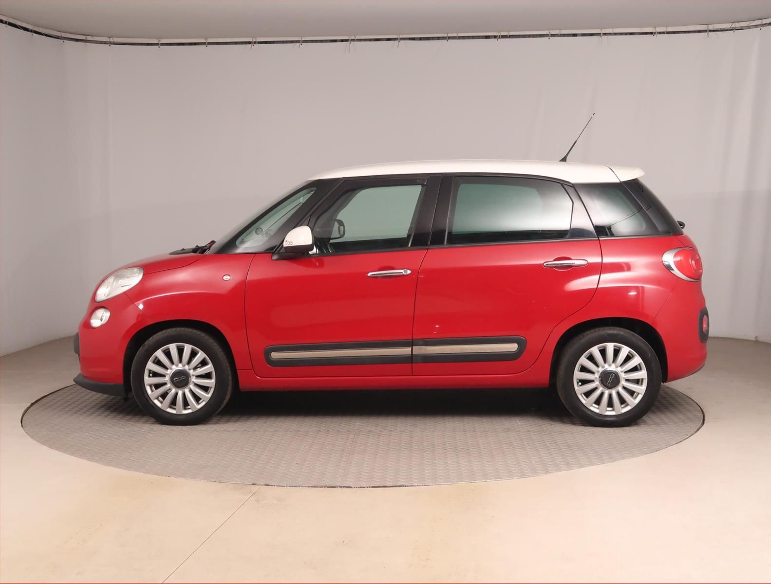 Fiat 500L, 1.4 16V, Serv.kniha, Tempomat - fotka 3