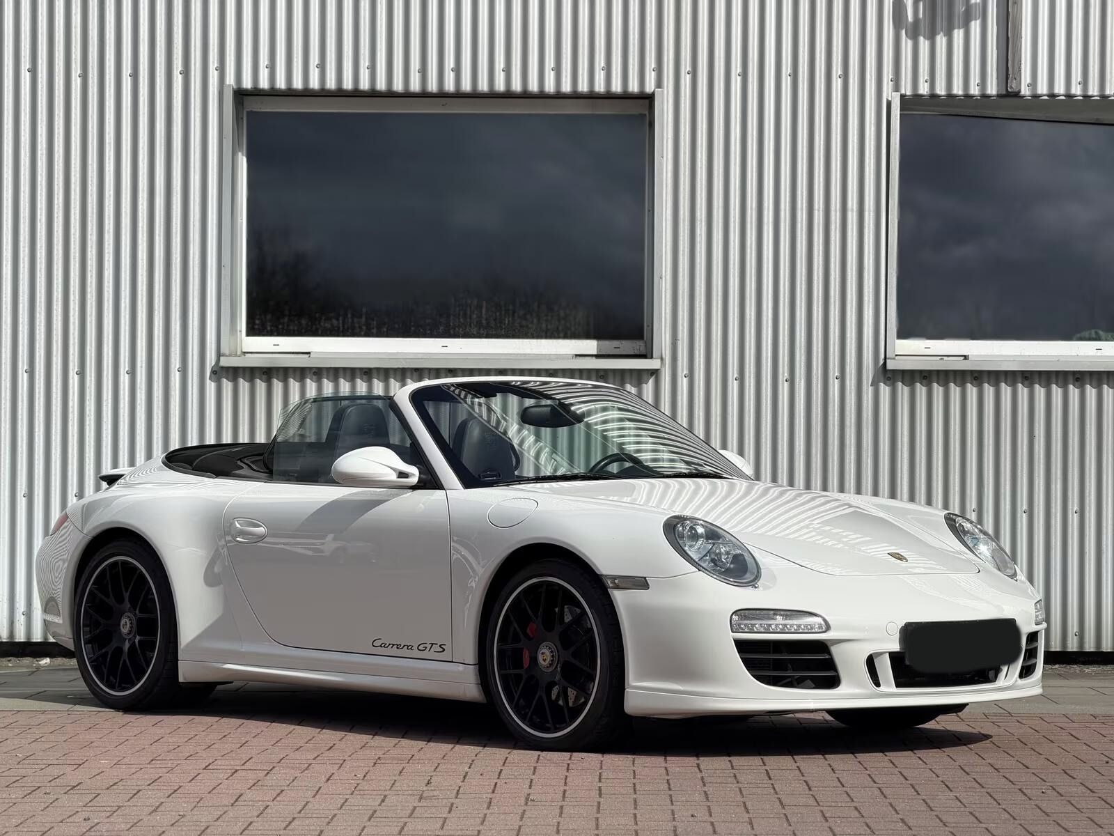 Porsche 911, Carrera GTS Cabrio SportChrono - fotka 4