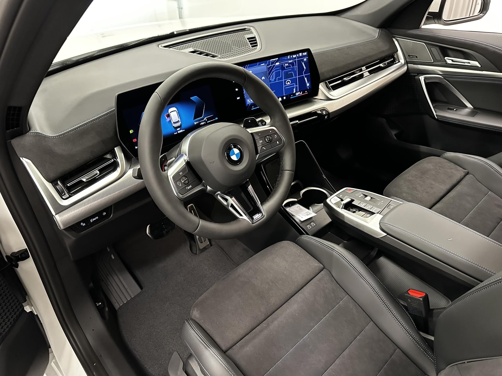 BMW X1, X1 sDrive 18i - fotka 5