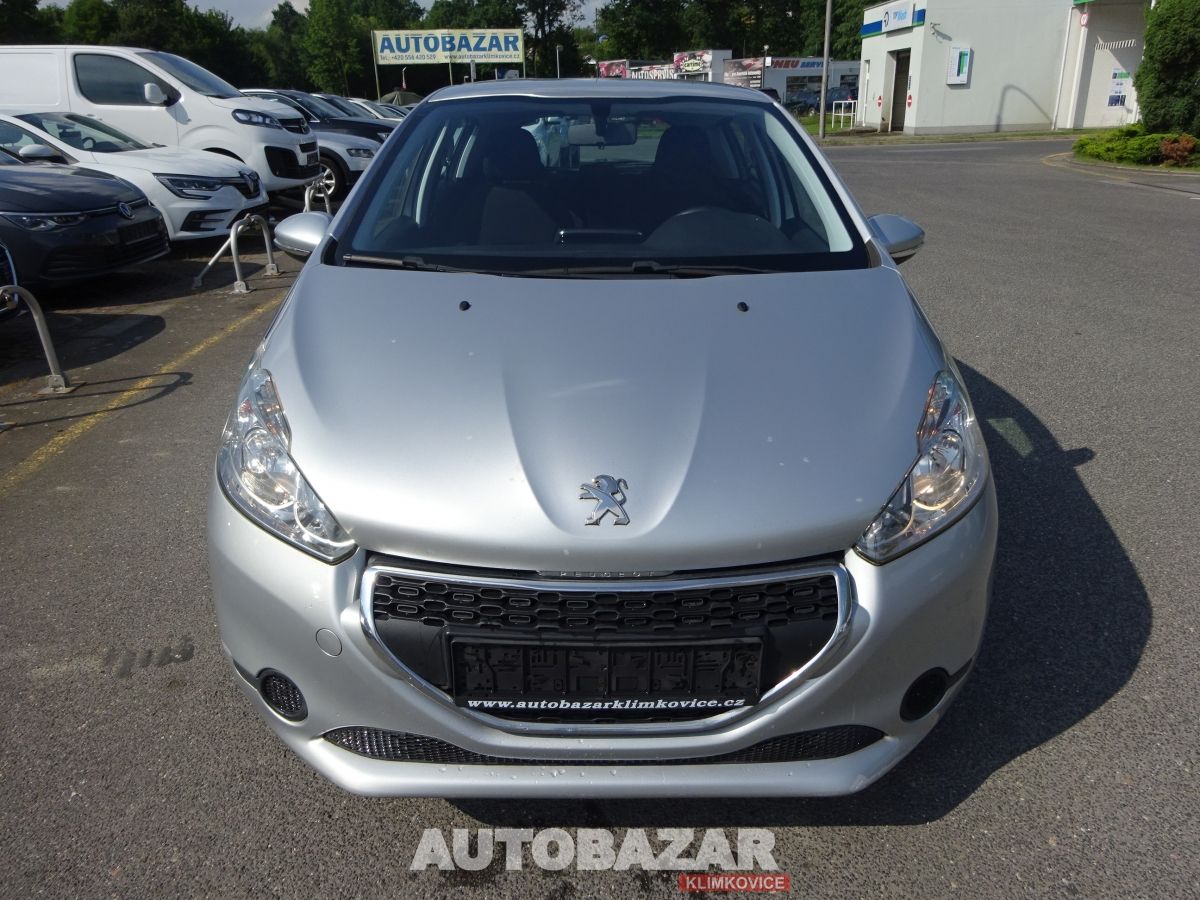 Peugeot 208, 1,2 i, GARANCE KM,nové rozvody - fotka 2
