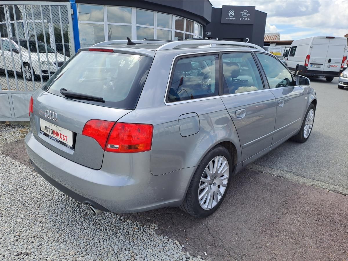 Audi A4 Avant, 2,0 i QUATTRO - fotka 3