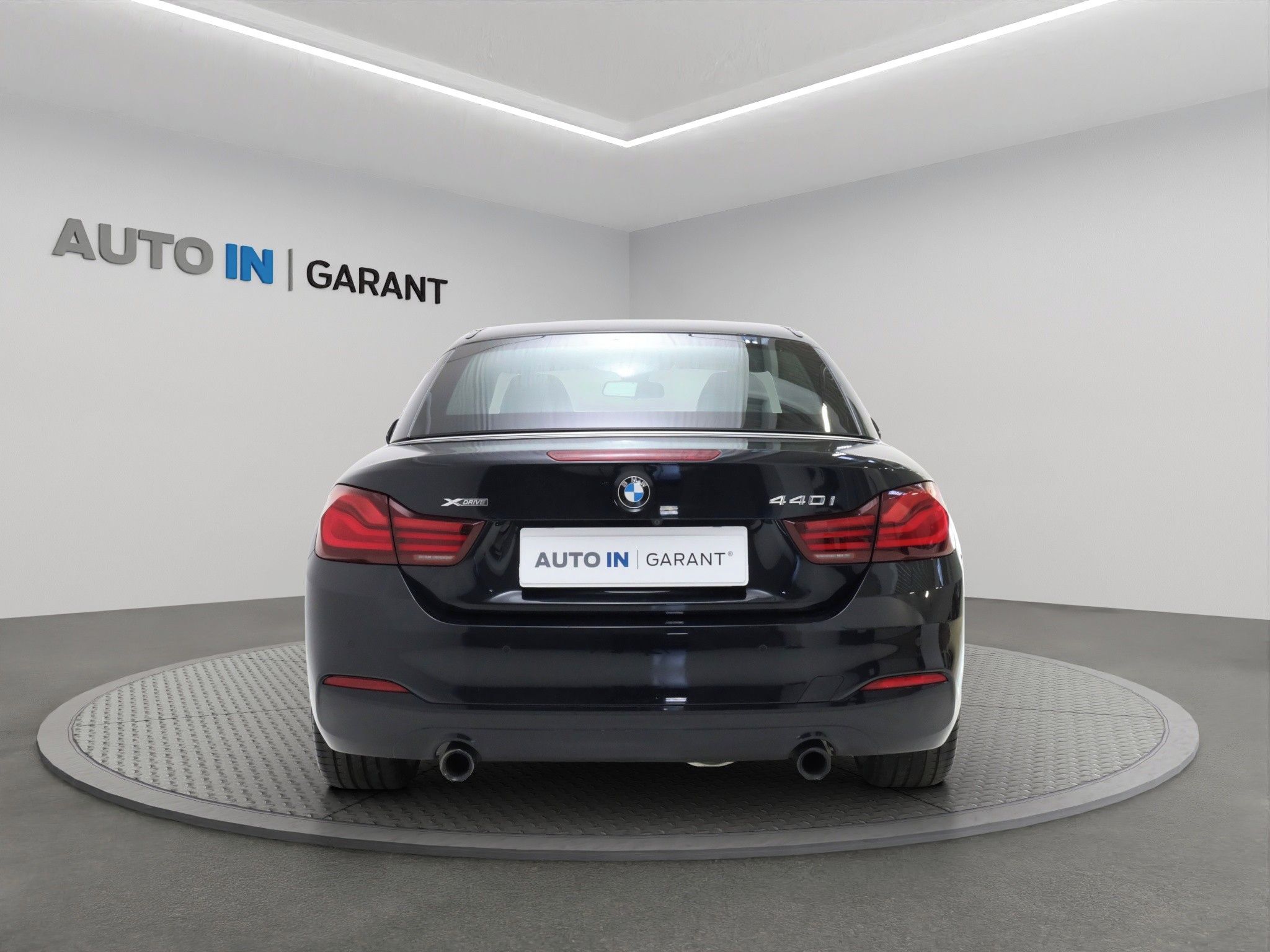 BMW Řada 4, 440i,240kW,XDrive,servis - fotka 4