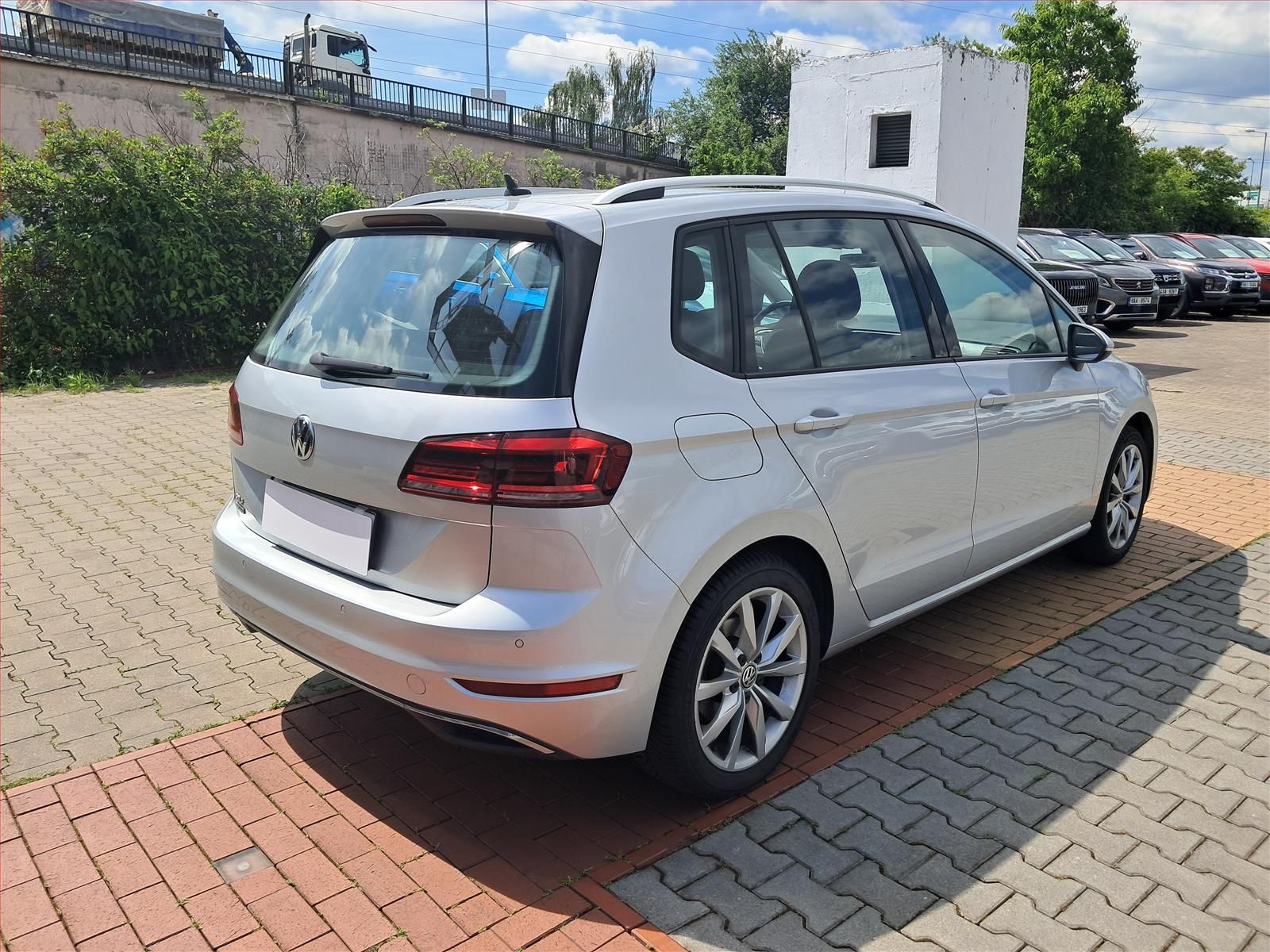 Volkswagen Golf Sportsvan, 1.5 TSI, Serv.kniha - fotka 5