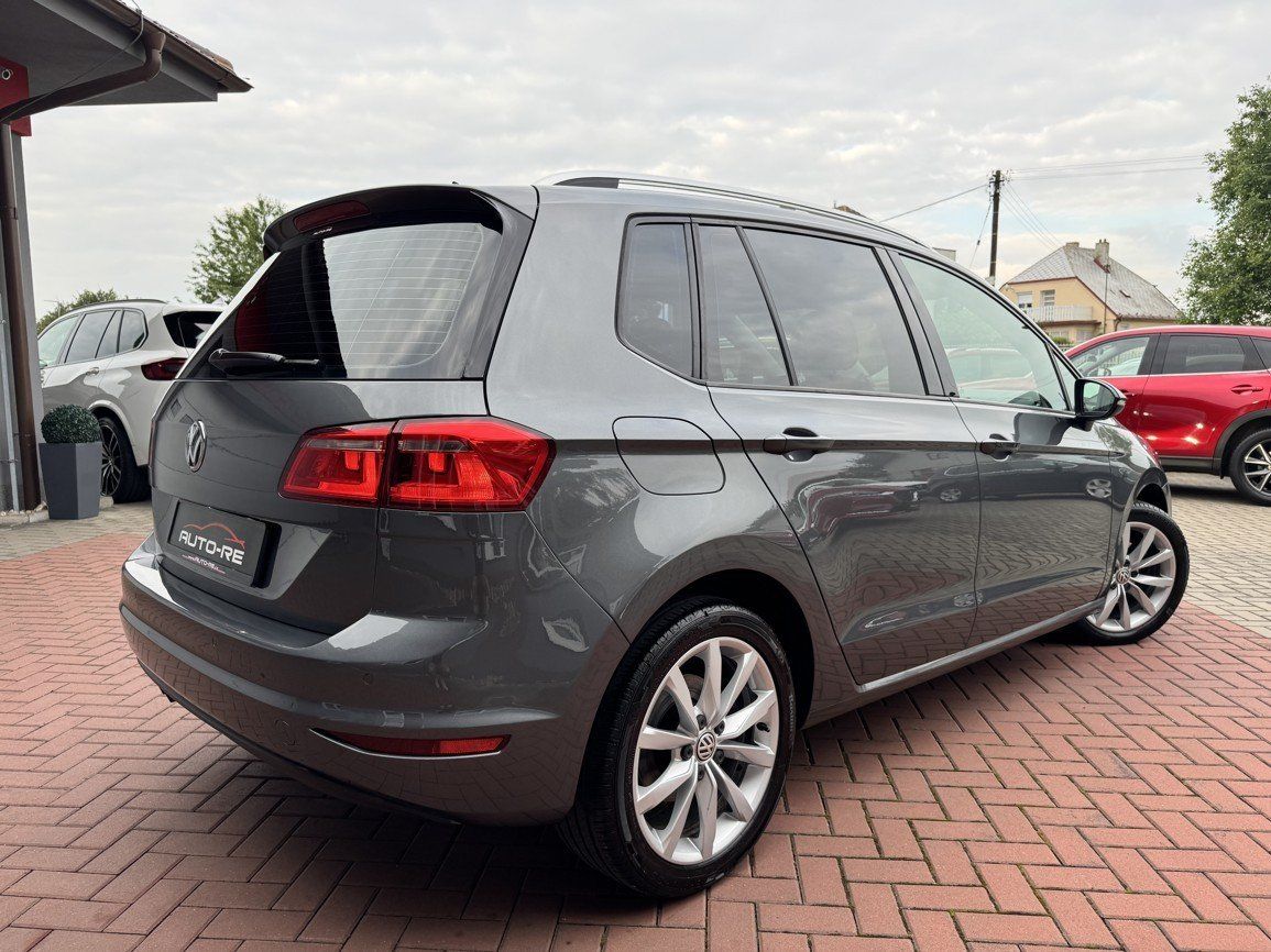 Volkswagen Golf Sportsvan, 1.4TSi Xenony Digi Klima BT - fotka 2