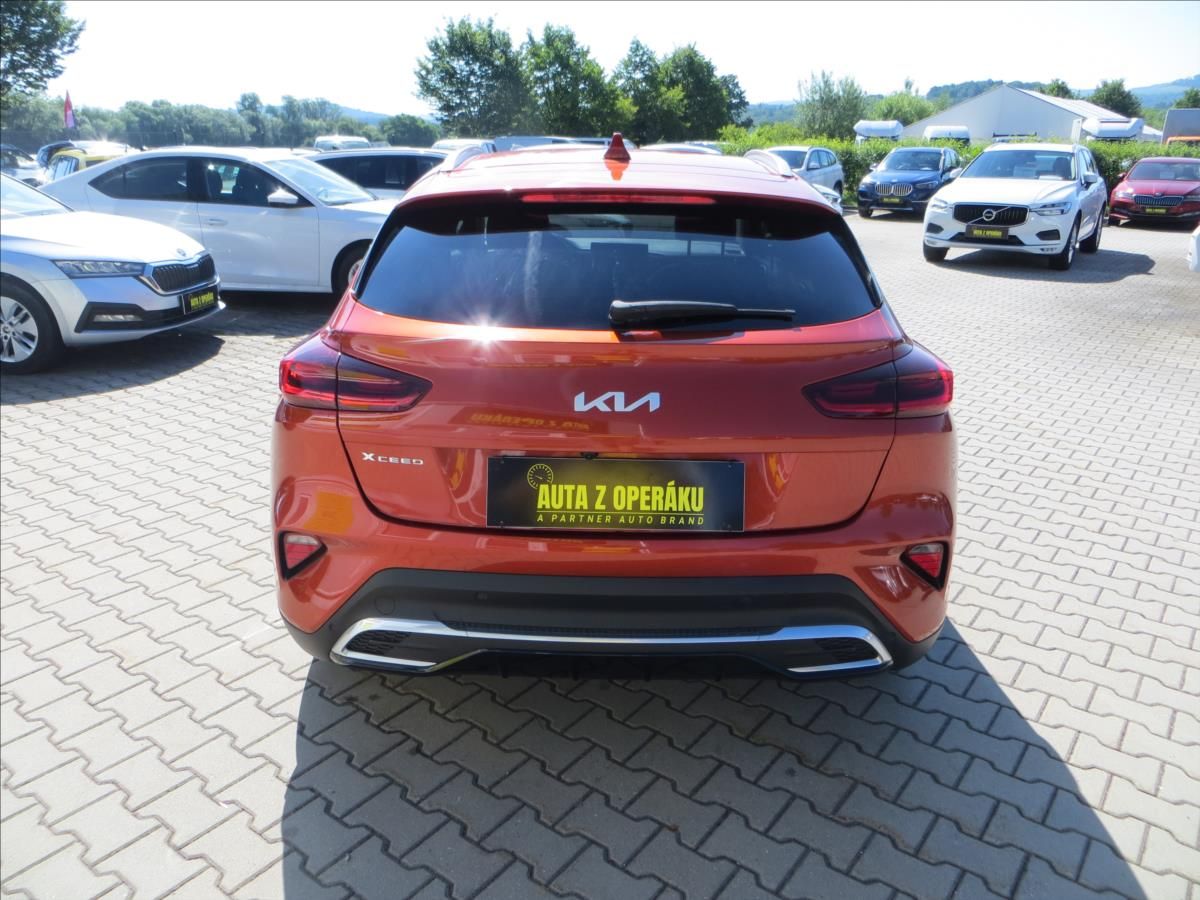 Kia XCee´d, 1,5 T-GDI 118kW Exclusive ČR - fotka 6