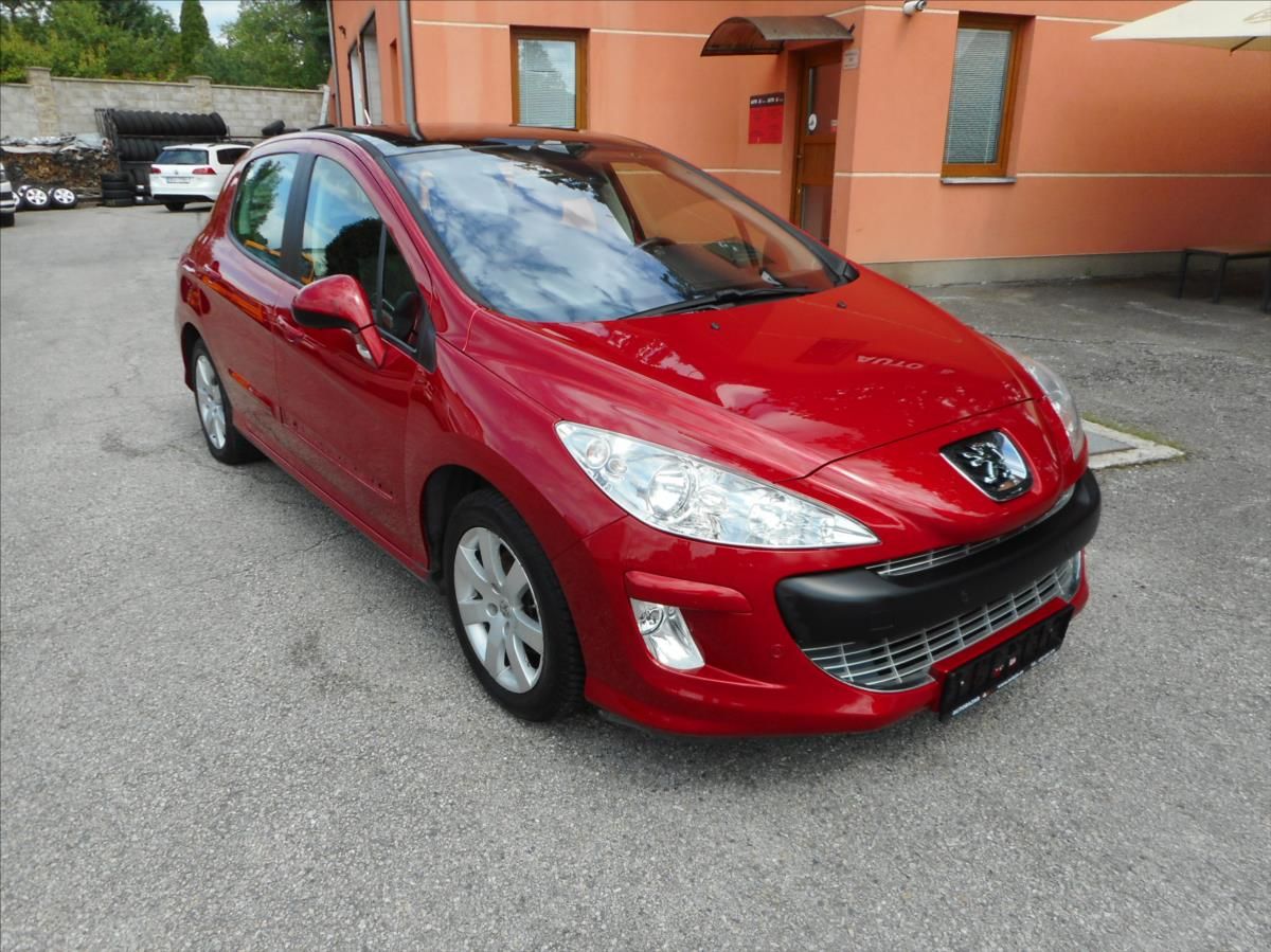 Peugeot 308, 1,6 16V VTi 120 k Premium AUTO - fotka 3