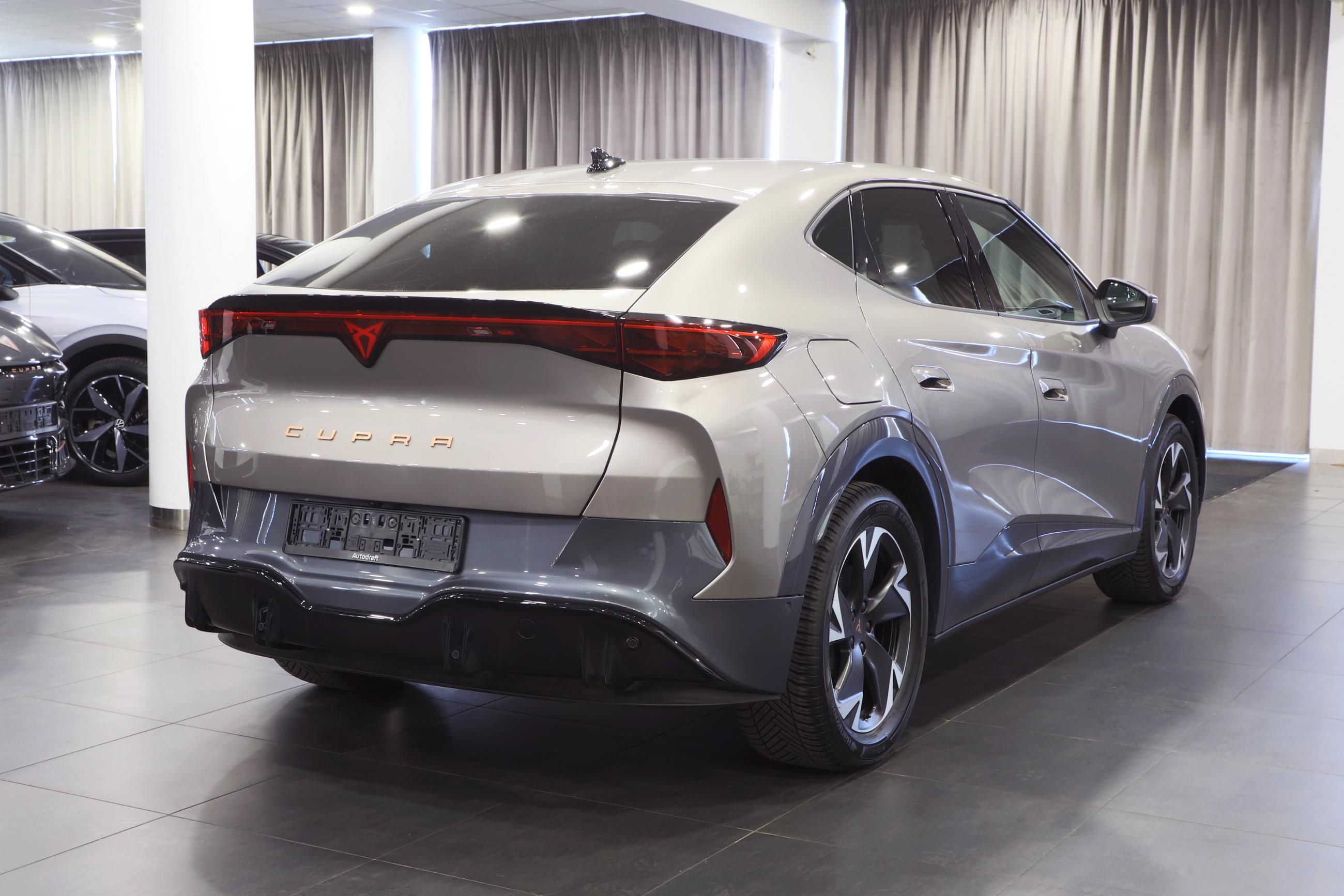 Cupra Tavascan, Endurance 210kW / ALU 19'' - fotka 4